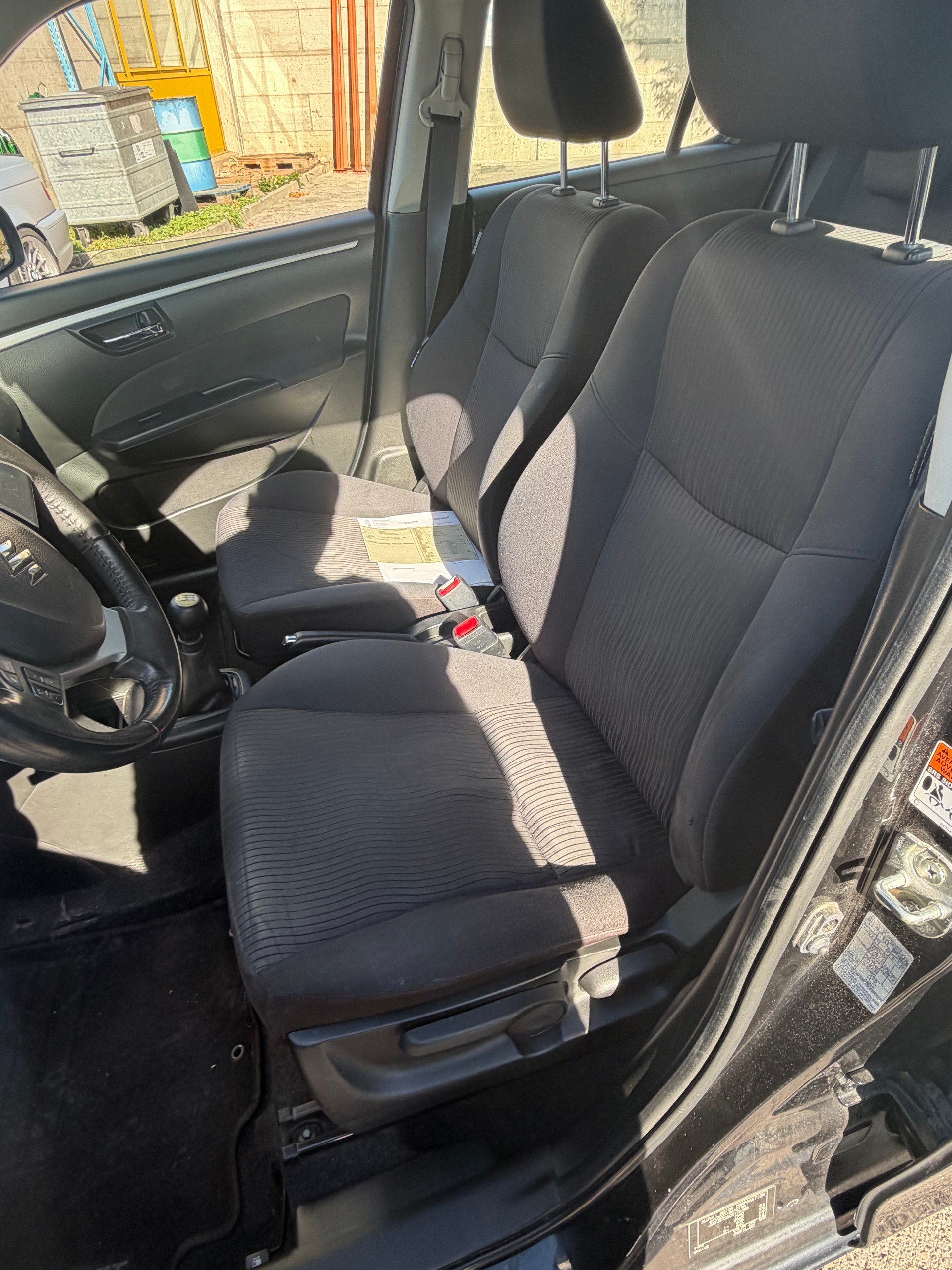 SUZUKI Swift 1.2i 16V GL Top 4x4 expertise 15.10.2026-image-7