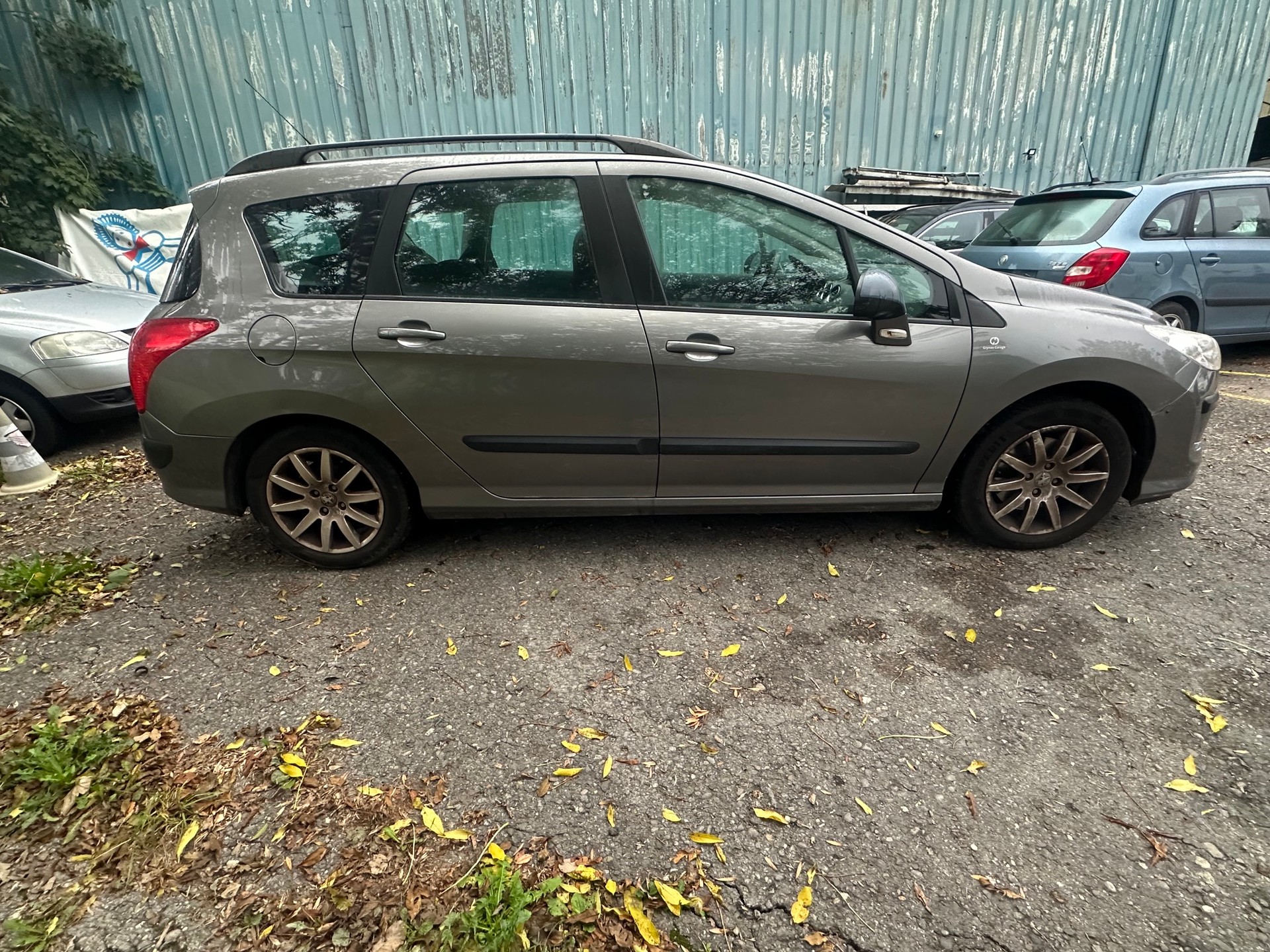 PEUGEOT 308 SW 1.6 16V Turbo Trendy-image-7