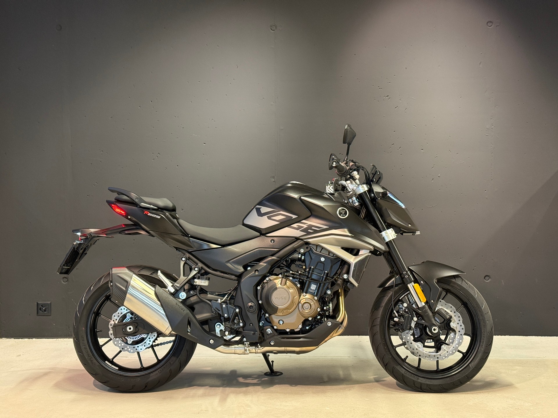 VOGE 625 R-showroom-element-1