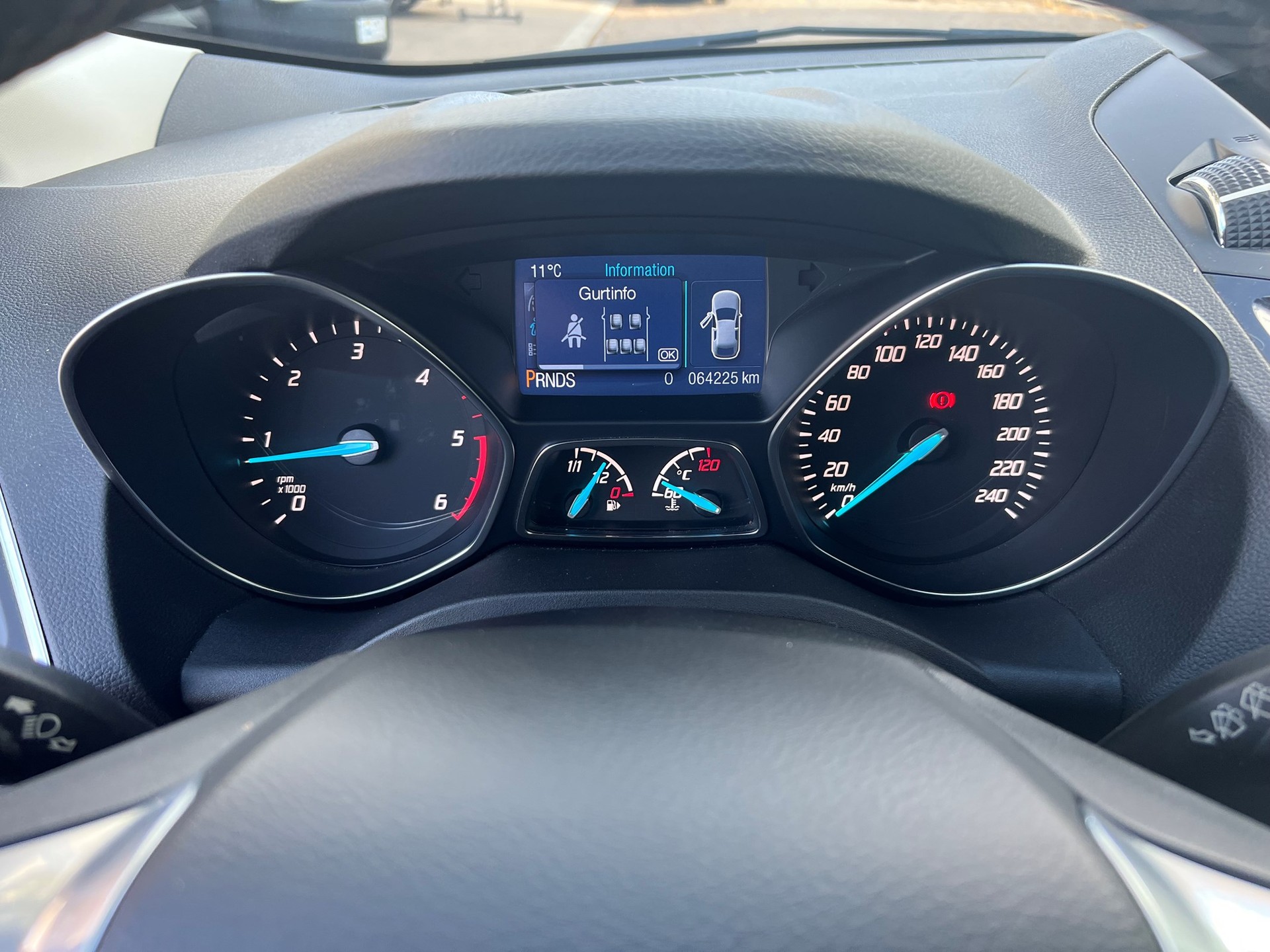 FORD Kuga 2.0 TDCi Titanium S 4WD PowerShift-image-10