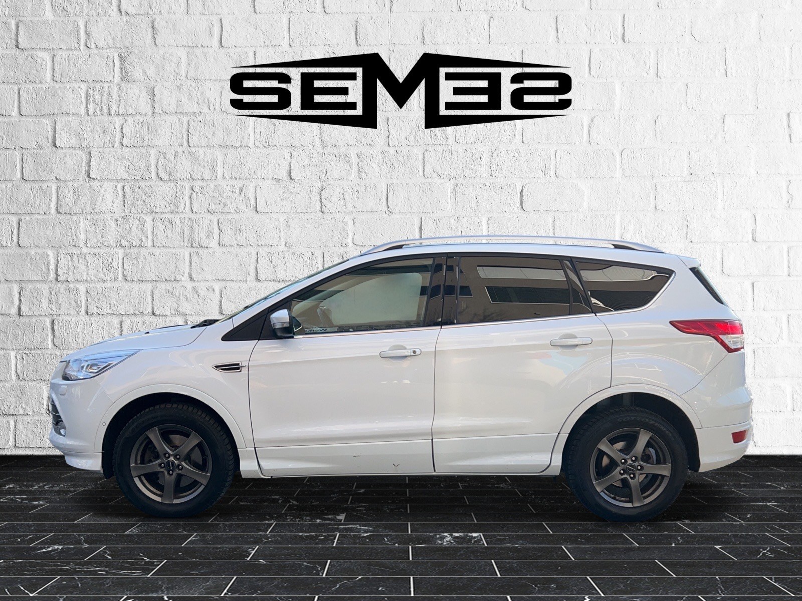 FORD Kuga 2.0 TDCi Titanium S 4WD PowerShift-image-1