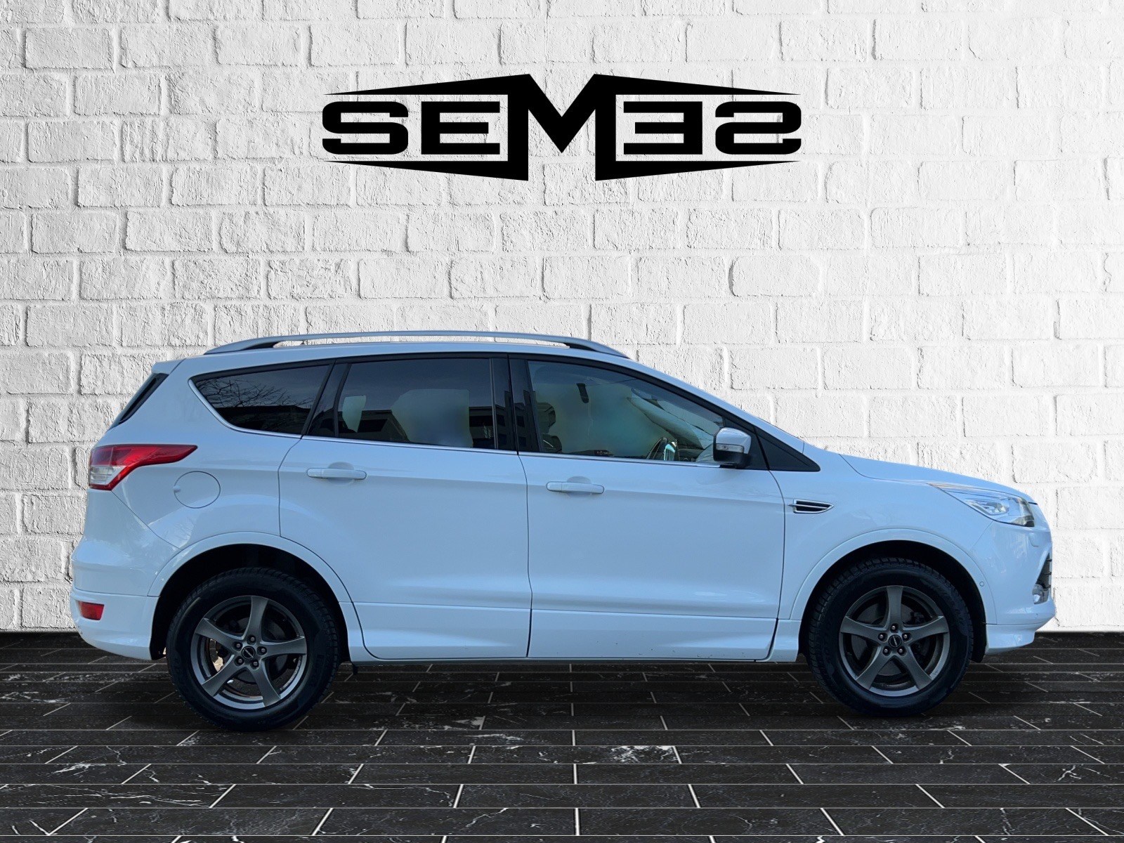 FORD Kuga 2.0 TDCi Titanium S 4WD PowerShift-image-5