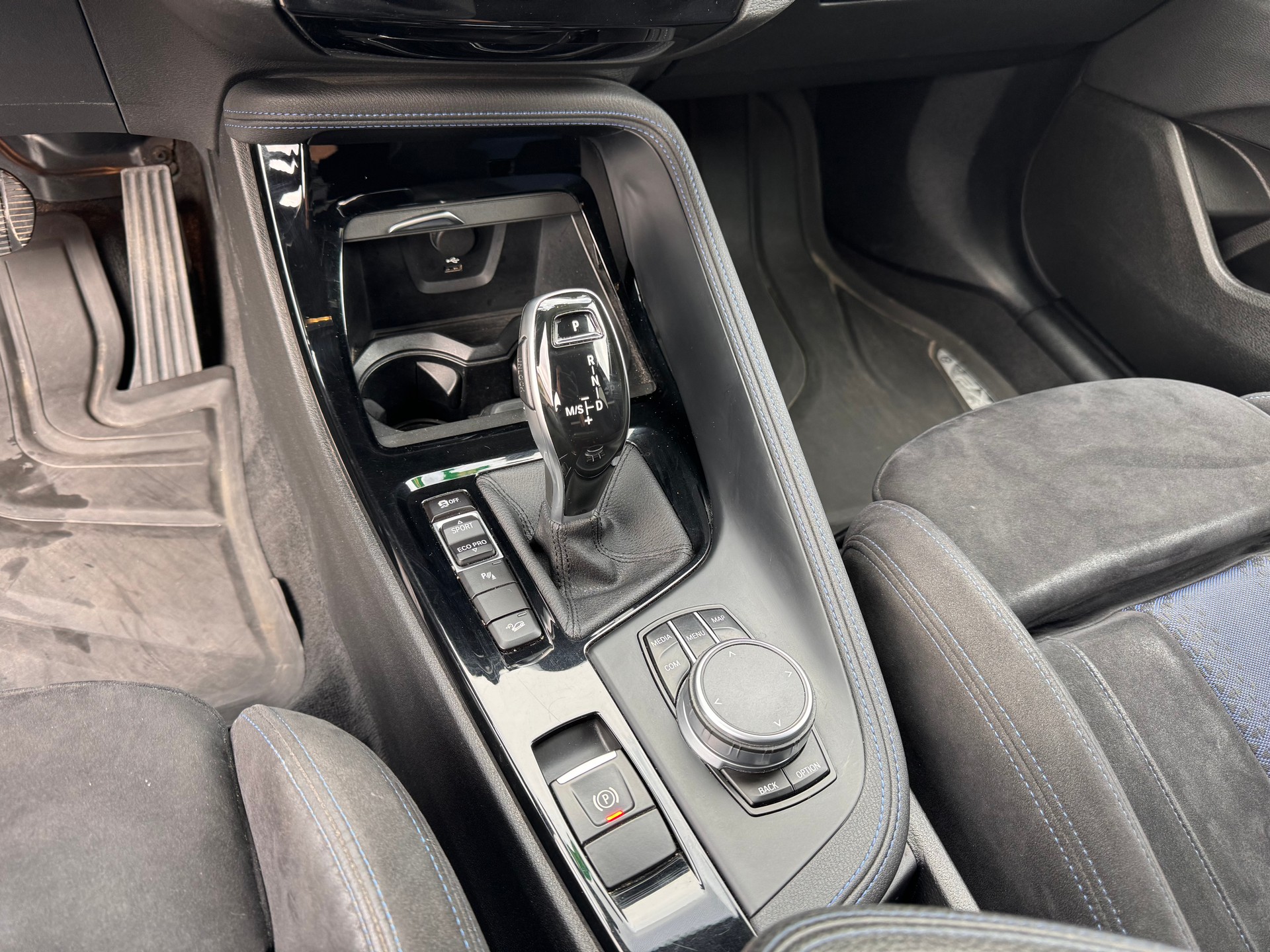 BMW X2 M35i Steptronic-image-12