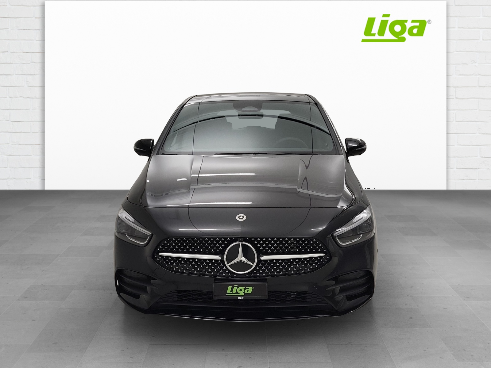 MERCEDES-BENZ B 250 AMG Line 4Matic-image-2