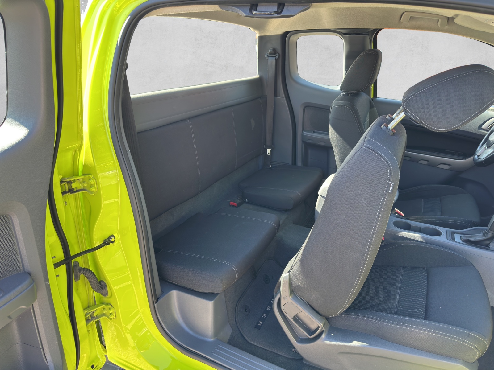 FORD Ranger XLT 2.2 TDCi 4x4 A-image-16