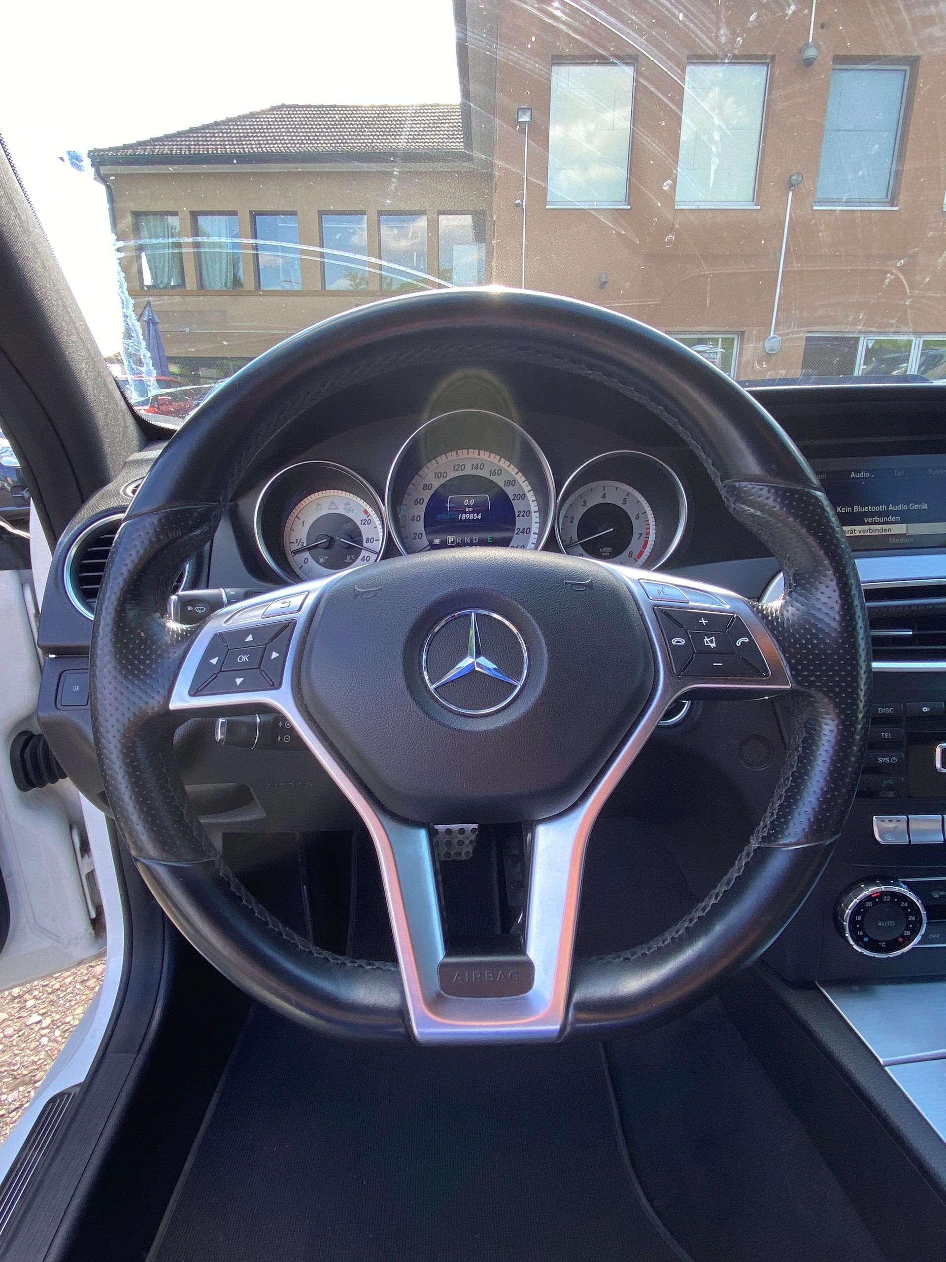MERCEDES-BENZ C 180 Coupé 7G-Tronic-image-9