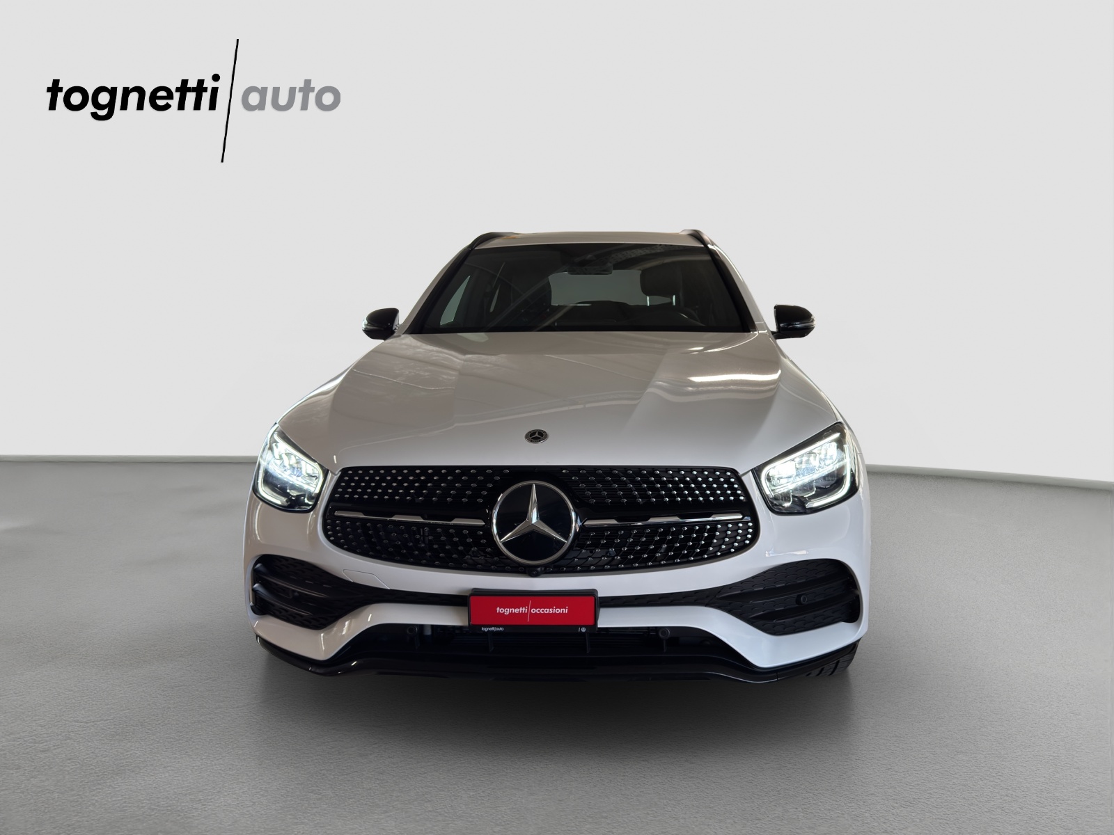 MERCEDES-BENZ GLC 200 4Matic Night Star 9G-Tronic-image-5