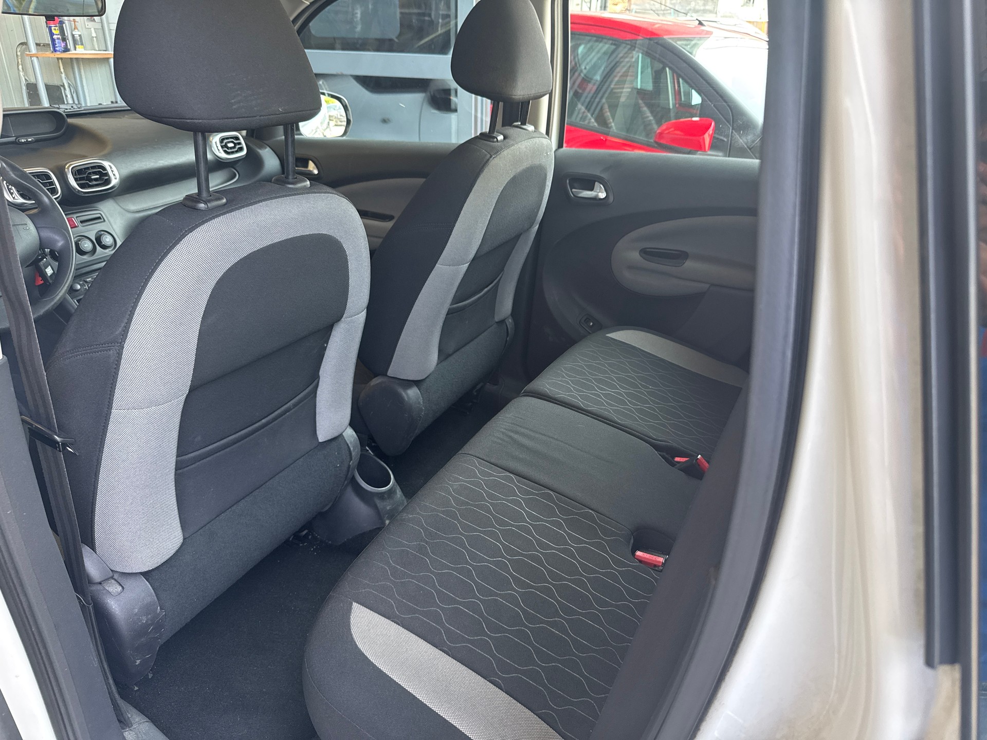 CITROEN C3 Picasso 1.6i 16V Séduction-image-7