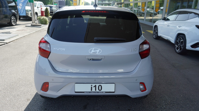 HYUNDAI i10 1.2 Amplia Aut.-image-5
