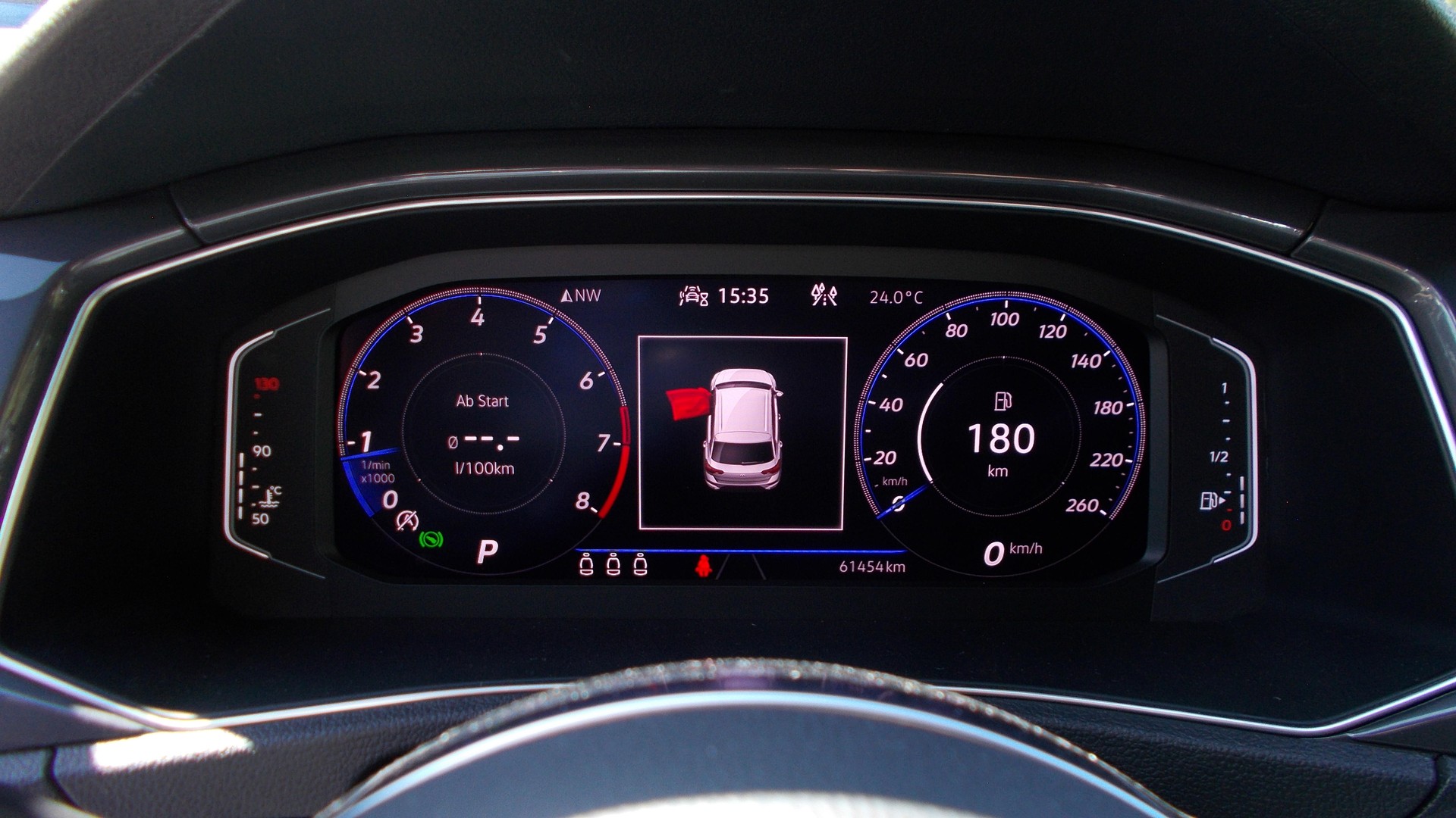 VW T-Roc 2.0 TSI Sport Selection DSG 4Motion-image-11