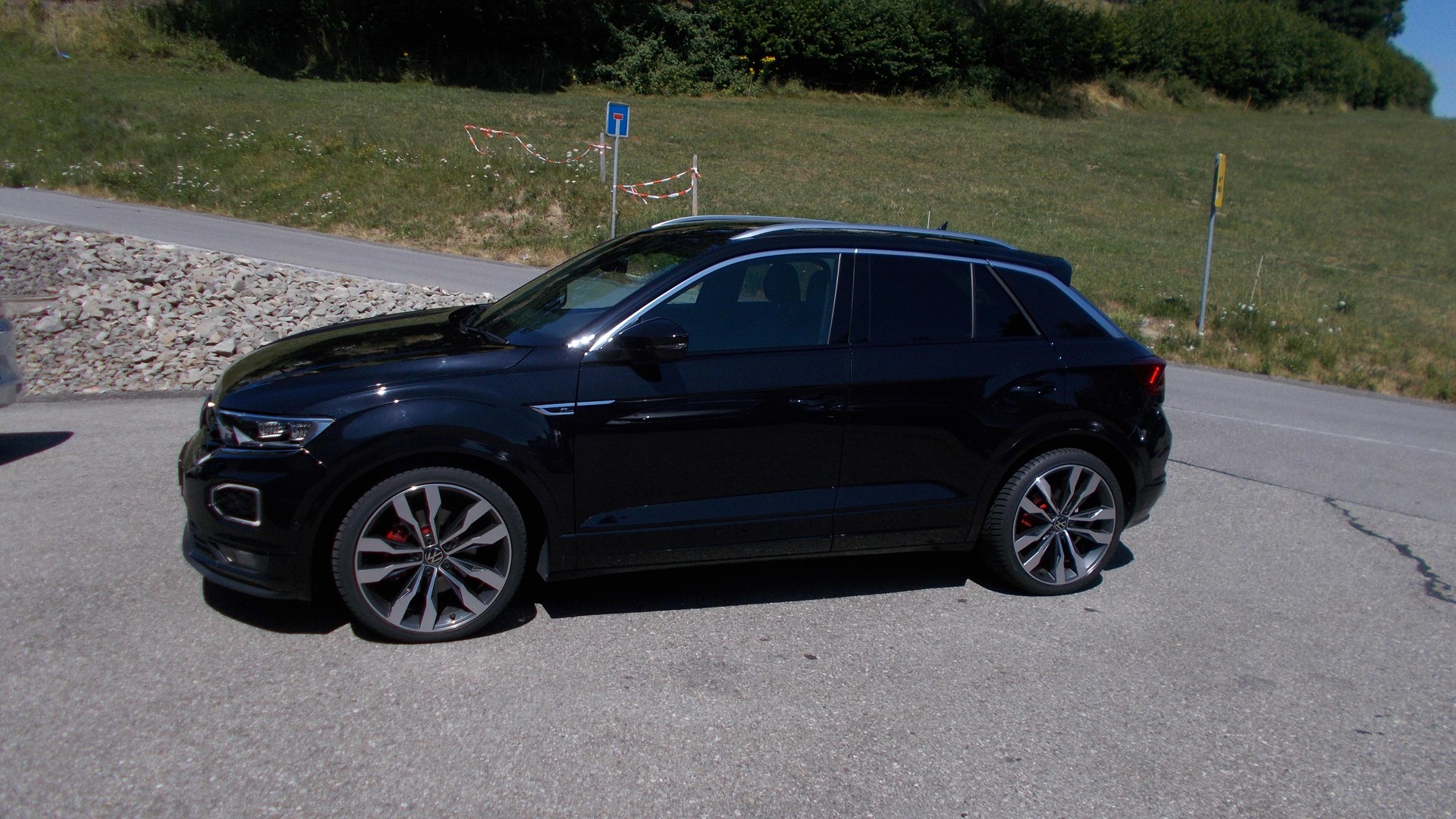 VW T-Roc 2.0 TSI Sport Selection DSG 4Motion-image-2
