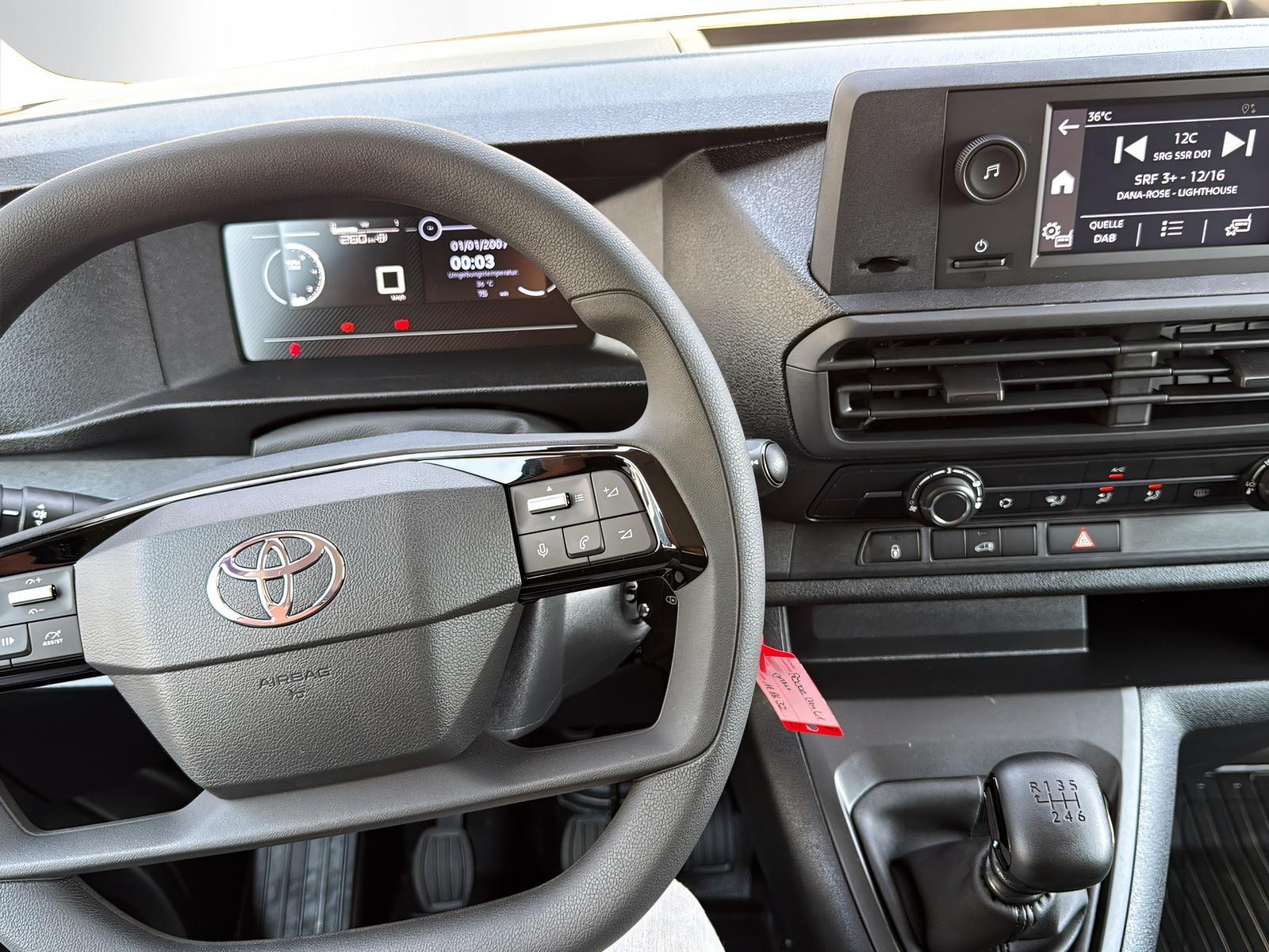 TOYOTA PROACE Van L1 1.5 D Active-image-19