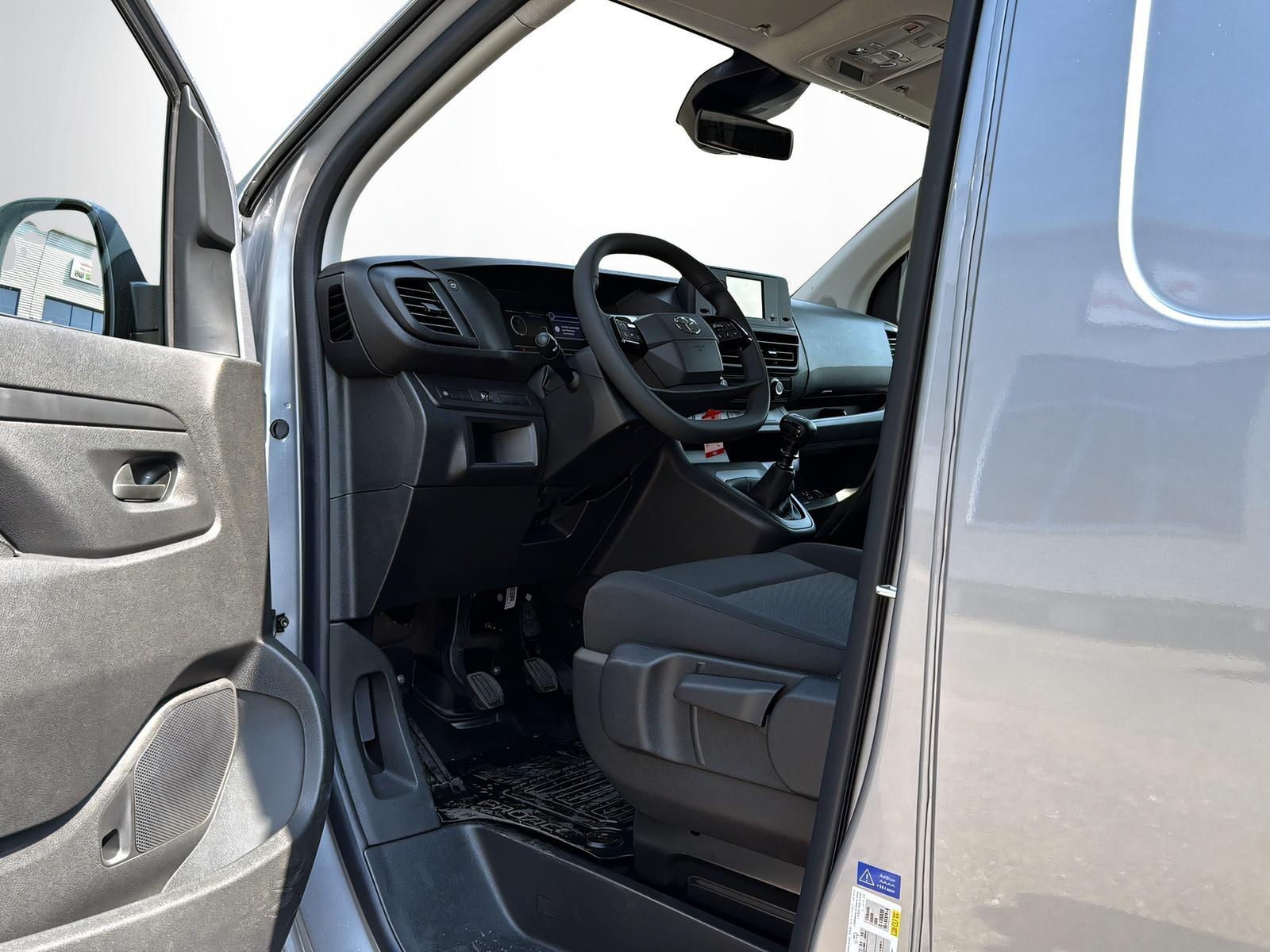 TOYOTA PROACE Van L1 1.5 D Active-image-20