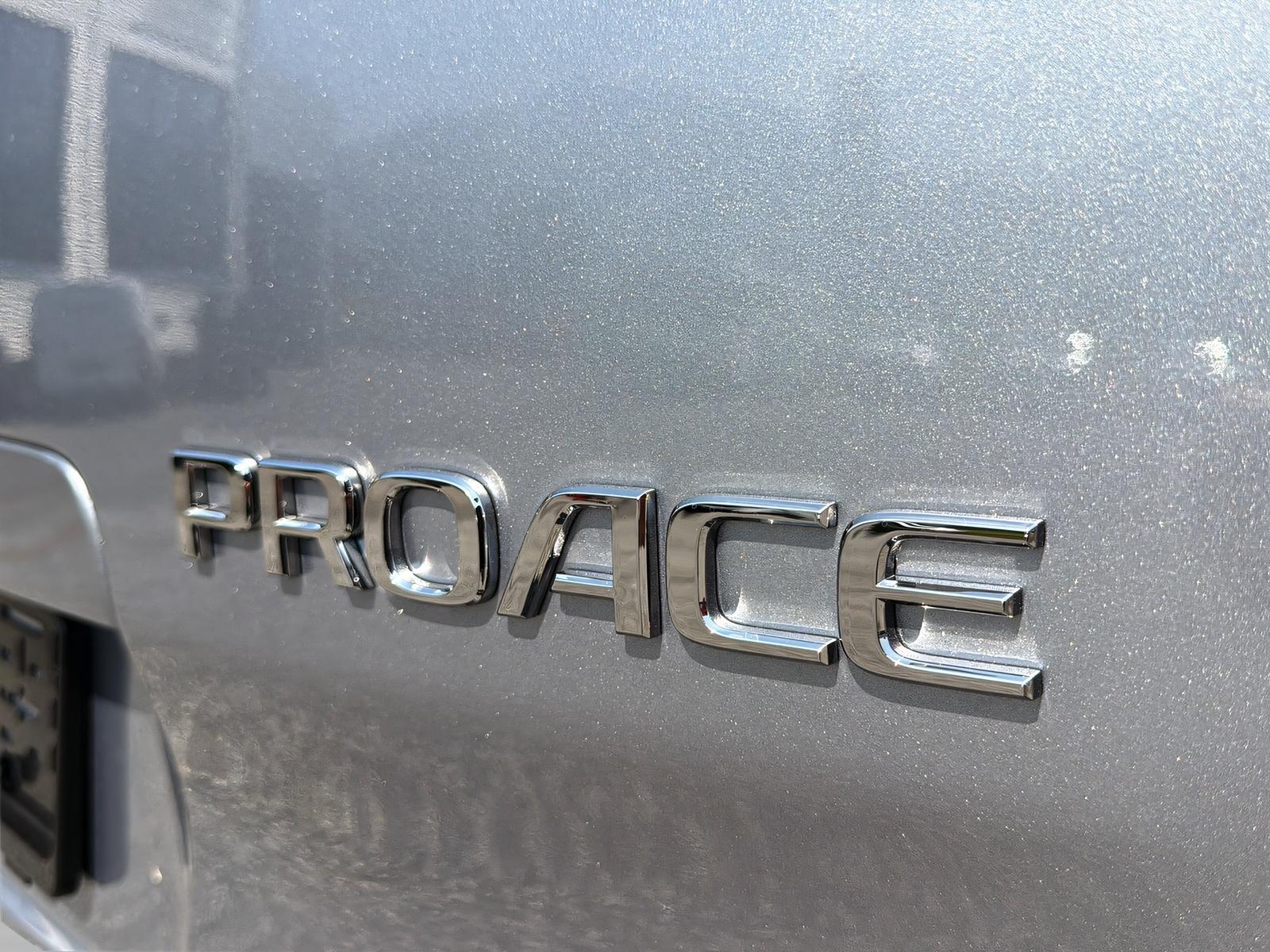 TOYOTA PROACE Van L1 1.5 D Active-image-22