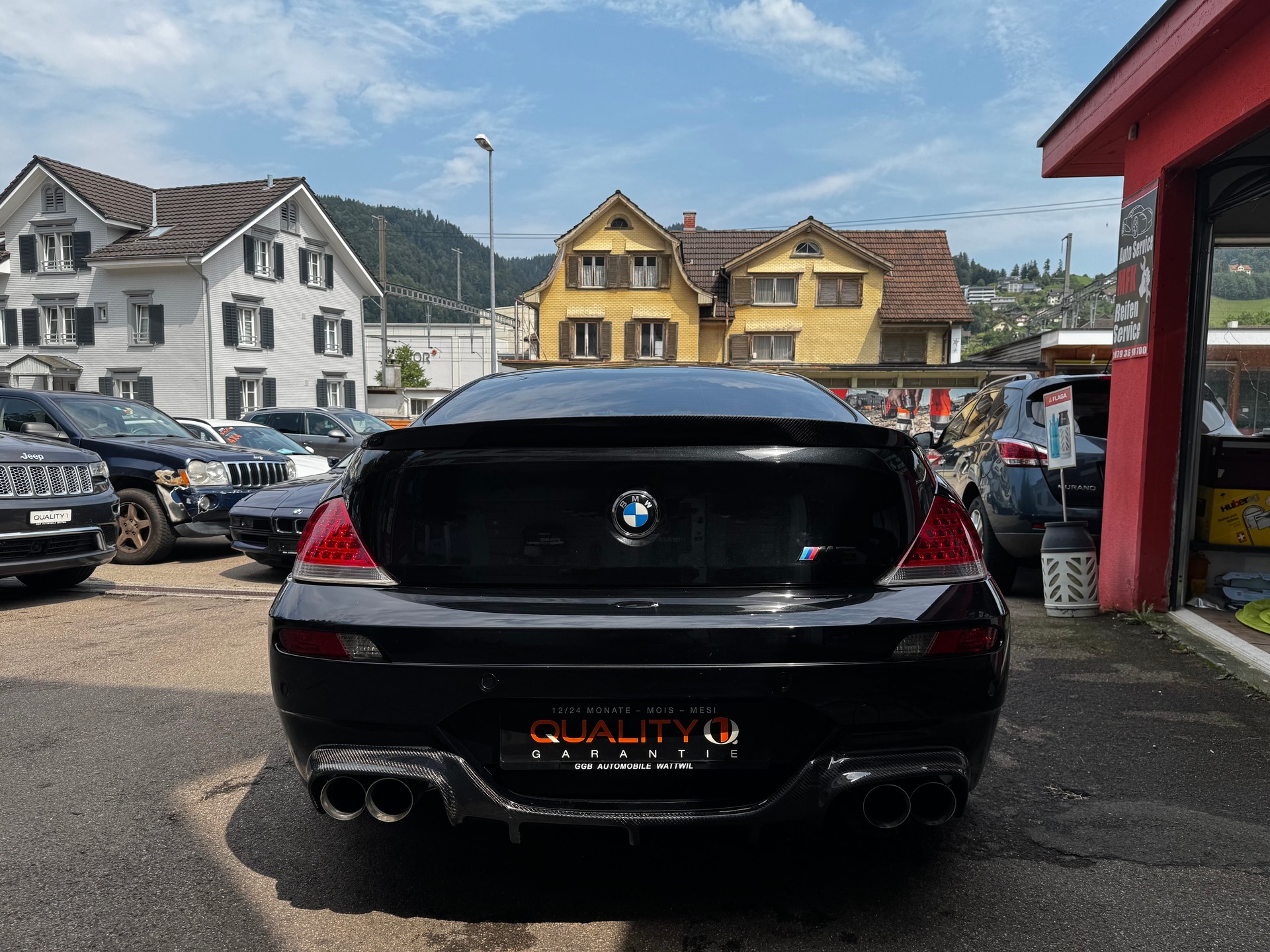 BMW M6-image-5