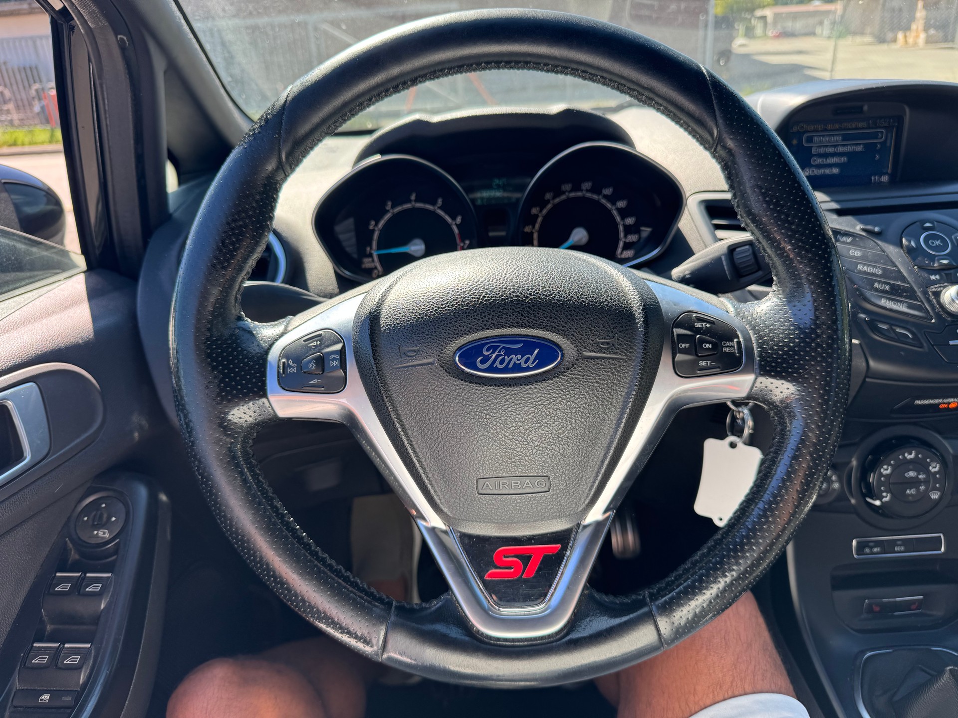 FORD Fiesta 1.0 SCTi ST Line-image-9