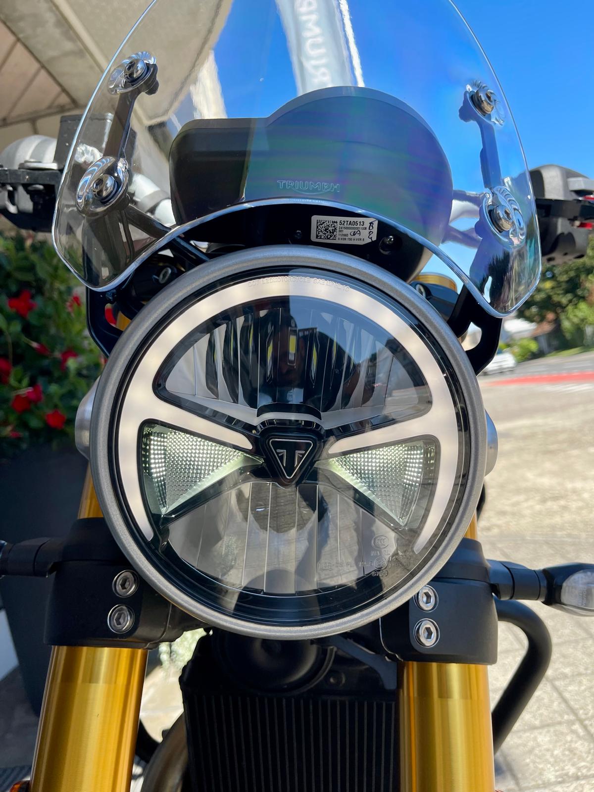 TRIUMPH Speed 400-image-9