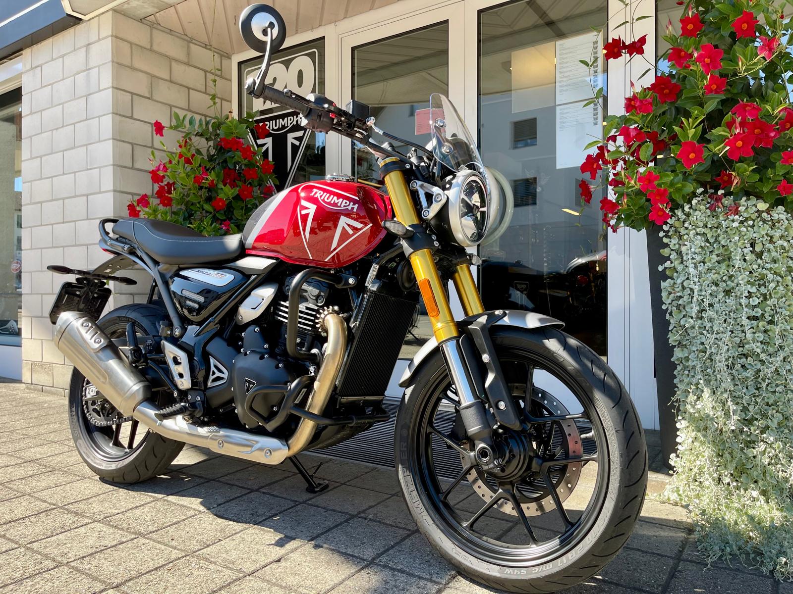 TRIUMPH Speed 400