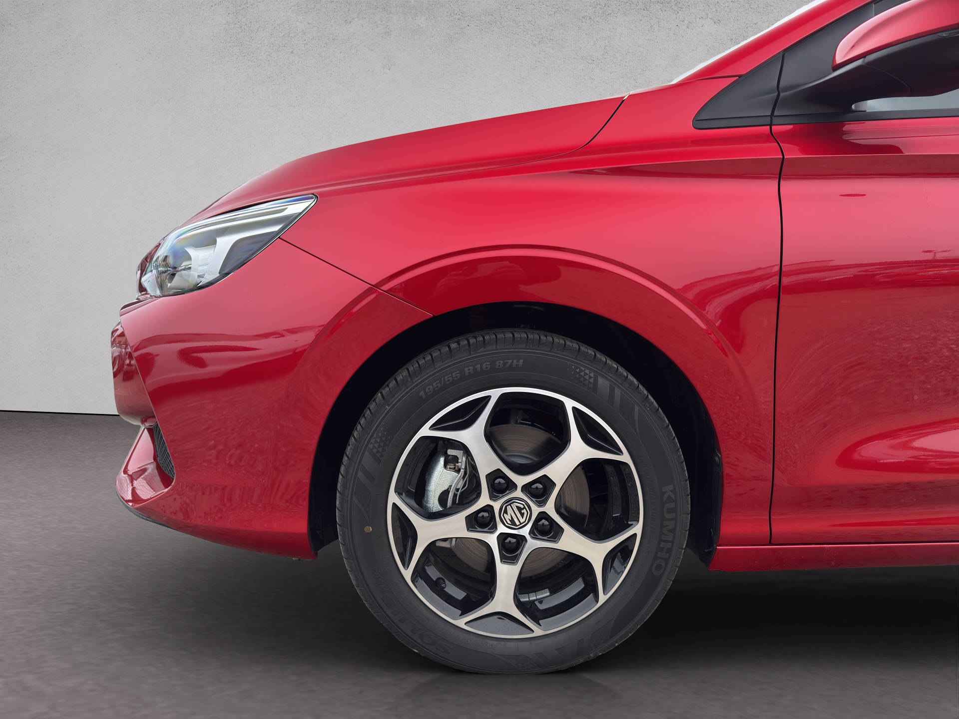 MG 3 1.5 Hybrid+ Luxury-image-2