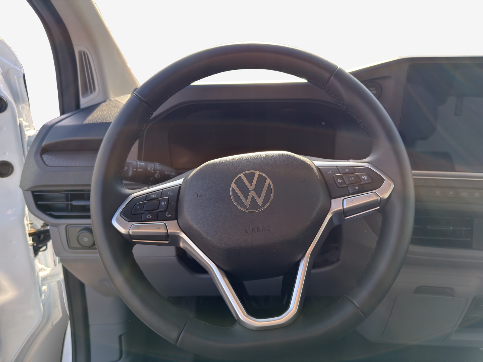VW e-Transporter 70 kWh-image-9