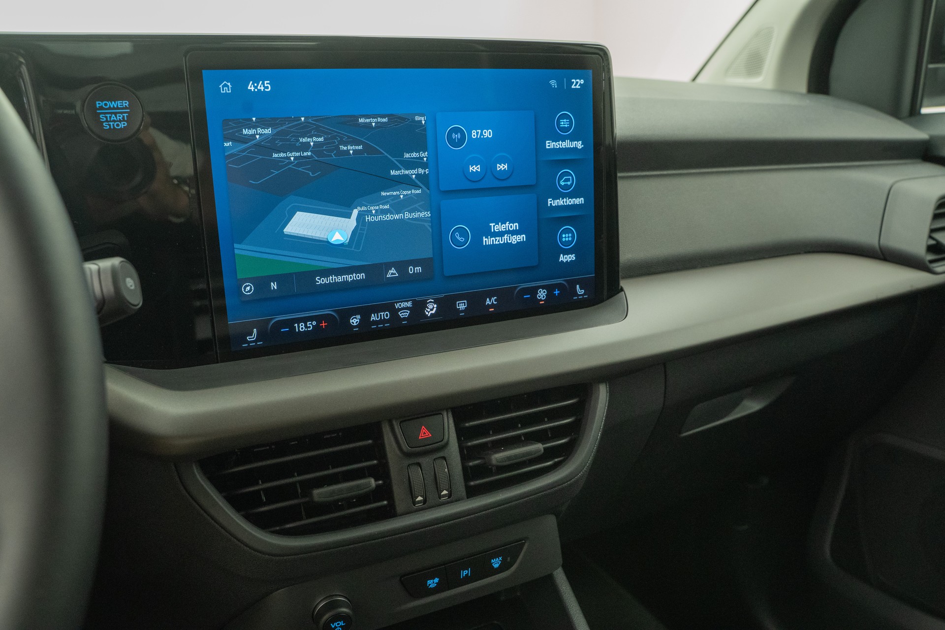 FORD E-Transit Courier Van Trend-image-9