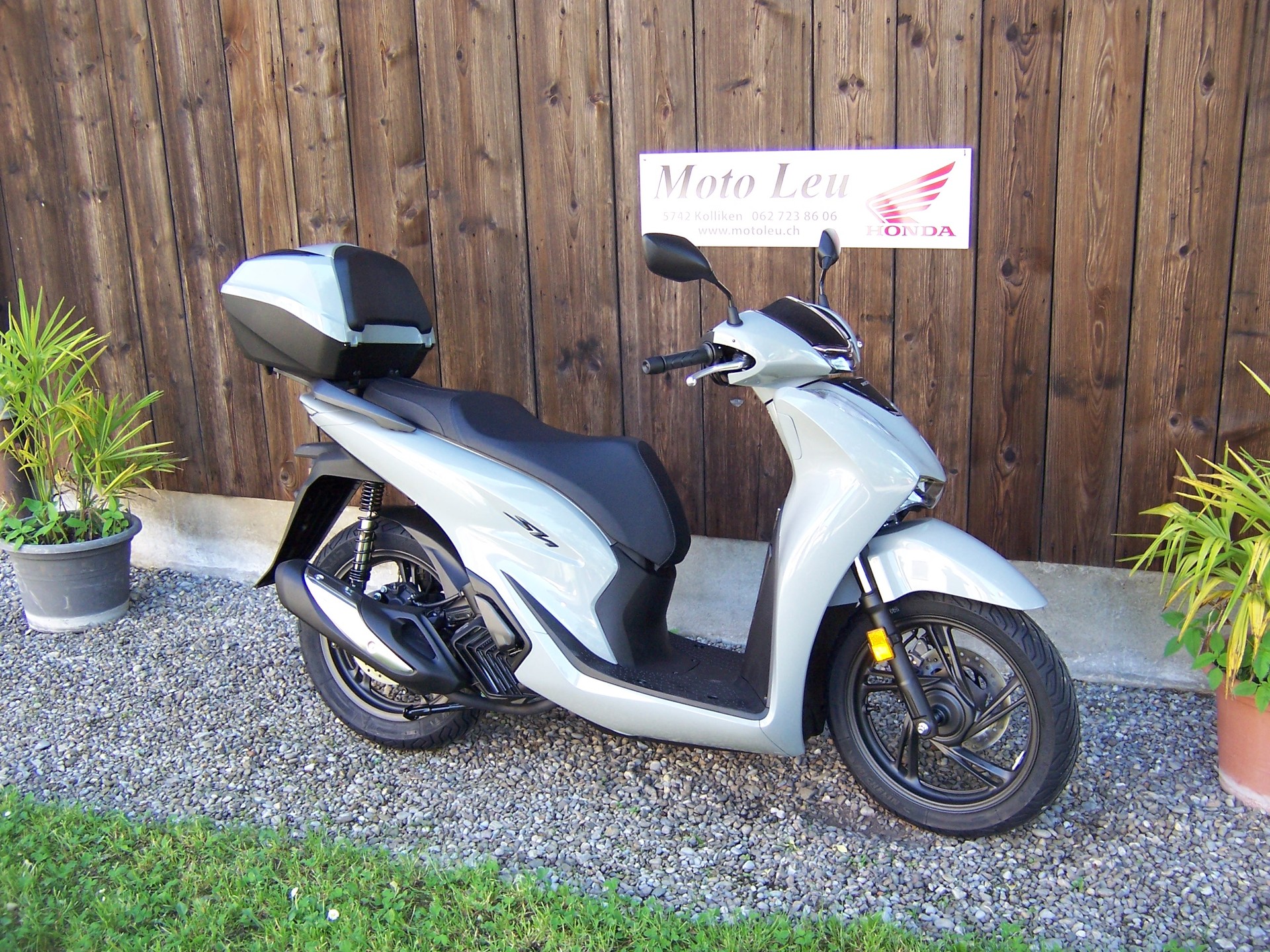 HONDA SH 125 +-image-8