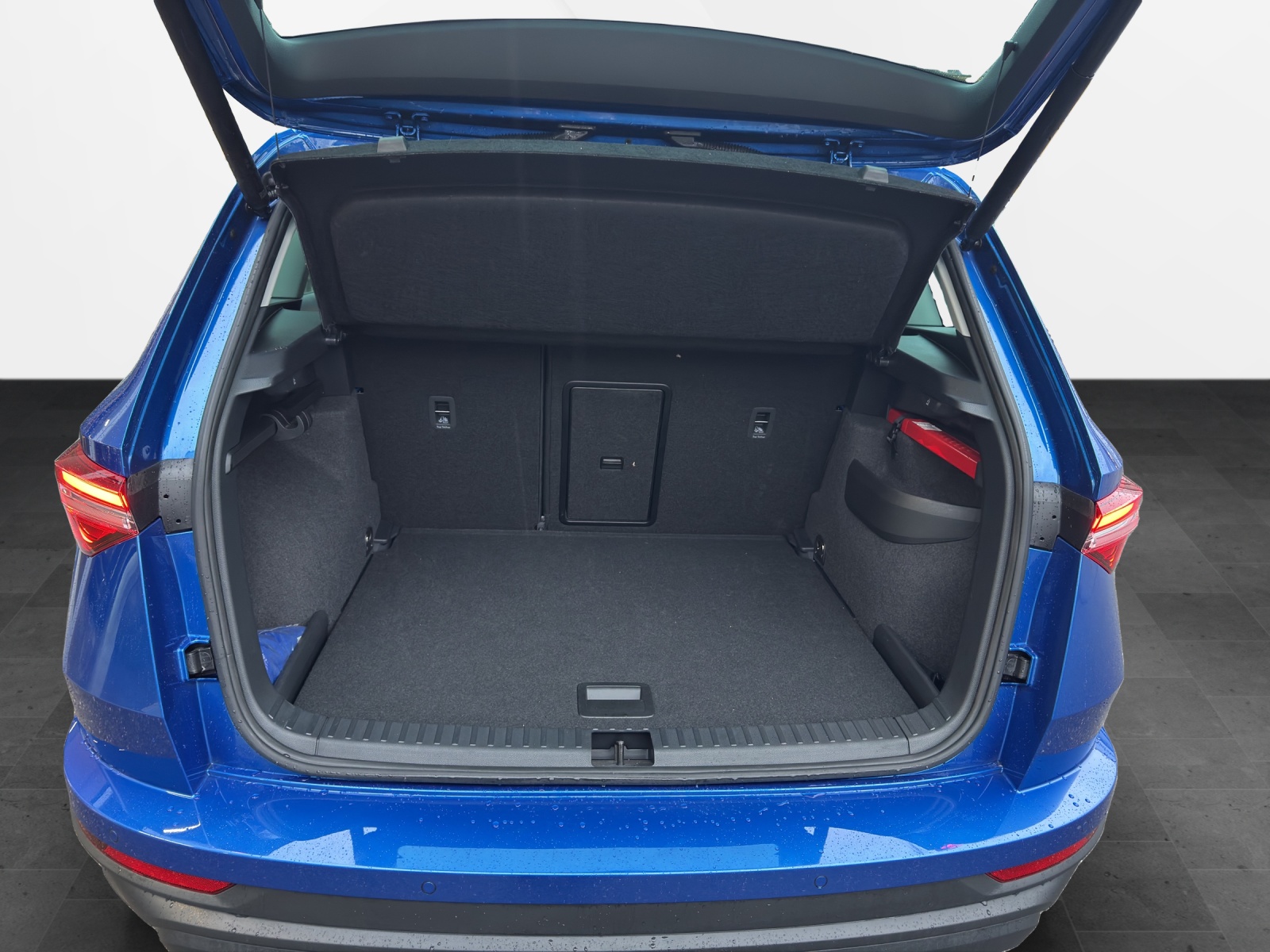 SKODA Karoq 1.5 TSI Selection DSG-image-15