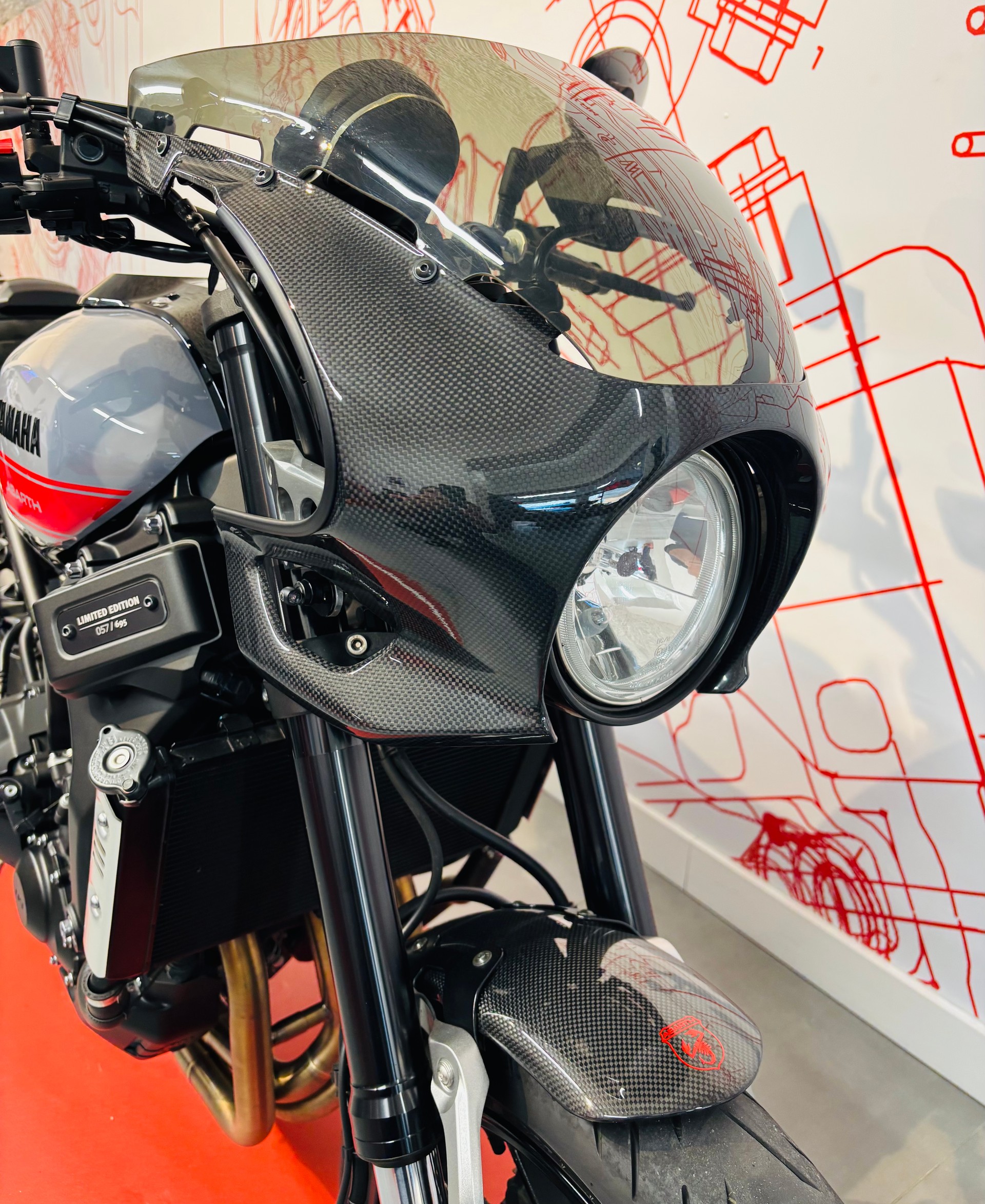 YAMAHA XSR 900 Abarth-image-10