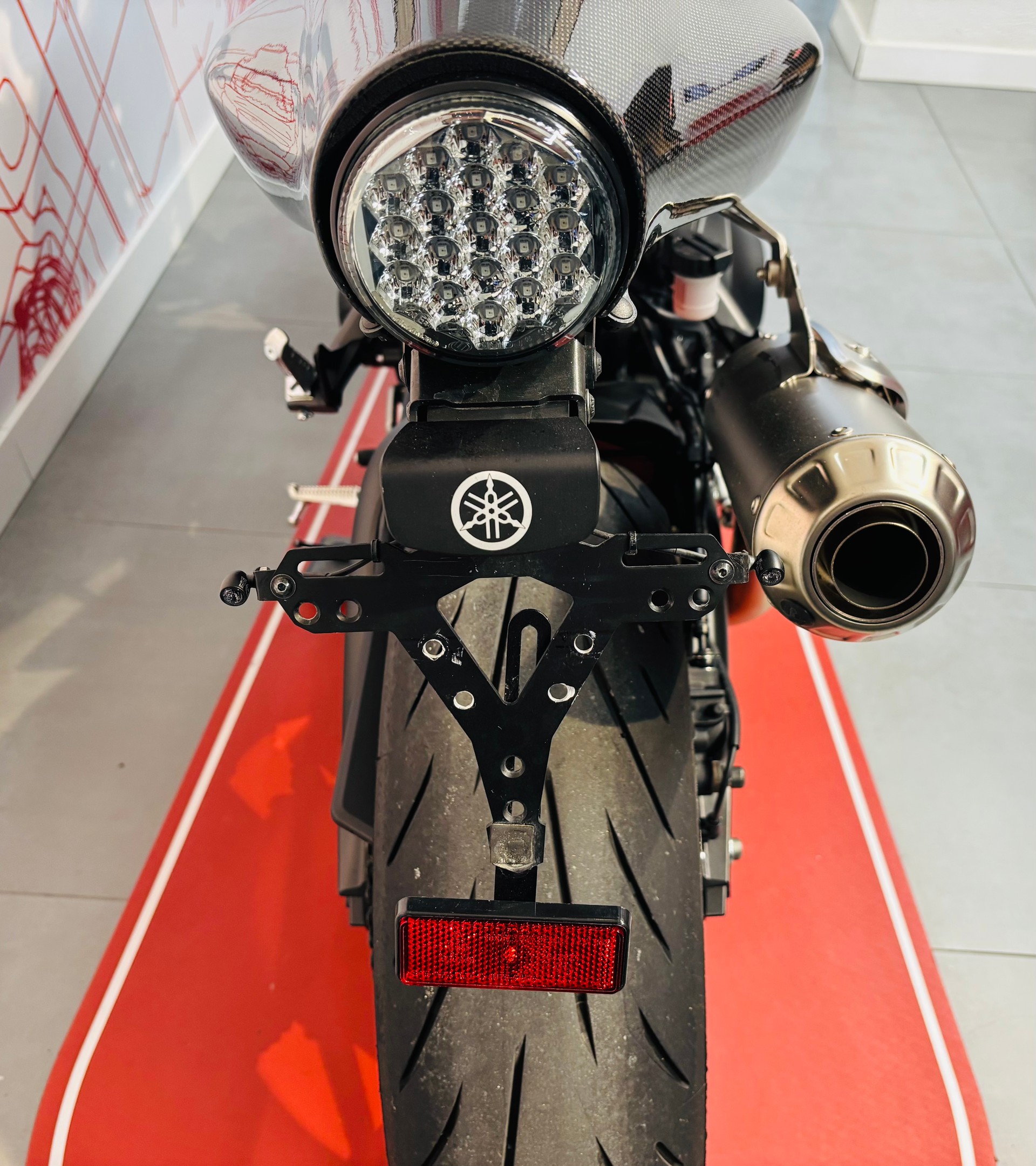 YAMAHA XSR 900 Abarth-image-7