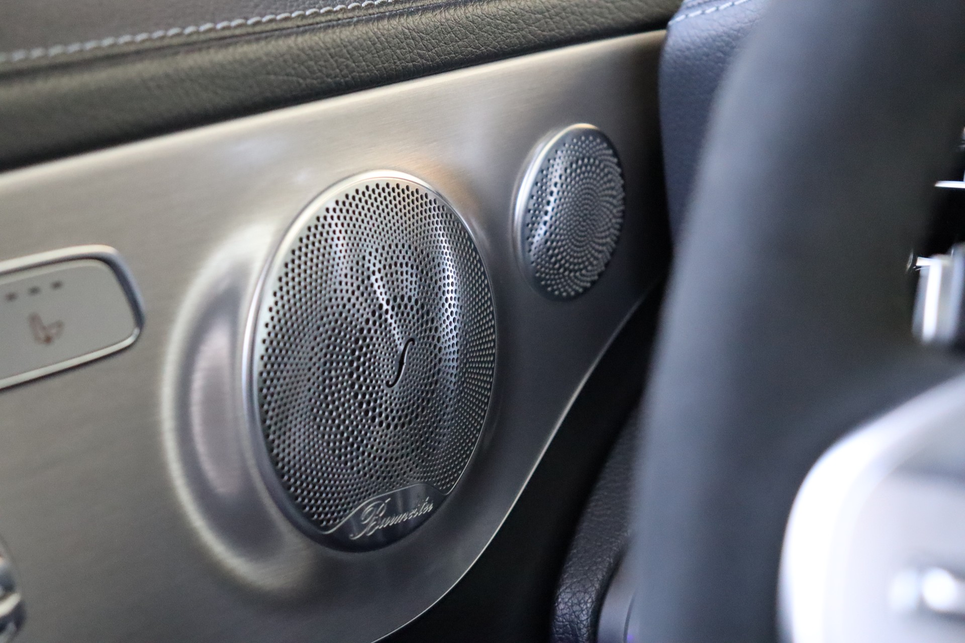 MERCEDES-BENZ C 63 S AMG 9G-TRONIC ** AERODYNAMIK-PAKET ** CABRON INTERIOR & EXTERIOR ** BURMESTER ** CH-FAHRZEUG **-image-23