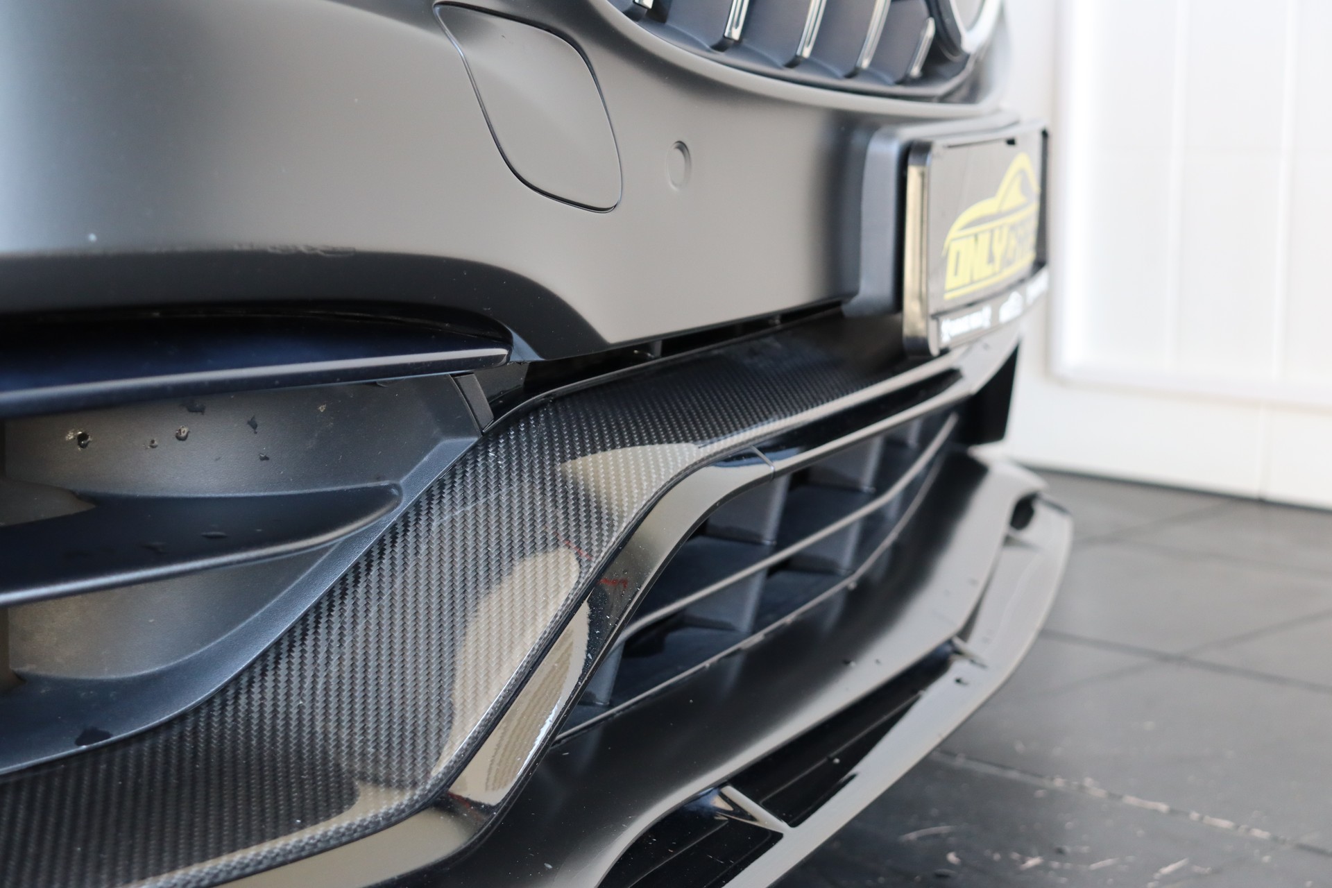 MERCEDES-BENZ C 63 S AMG 9G-TRONIC ** AERODYNAMIK-PAKET ** CABRON INTERIOR & EXTERIOR ** BURMESTER ** CH-FAHRZEUG **-image-5
