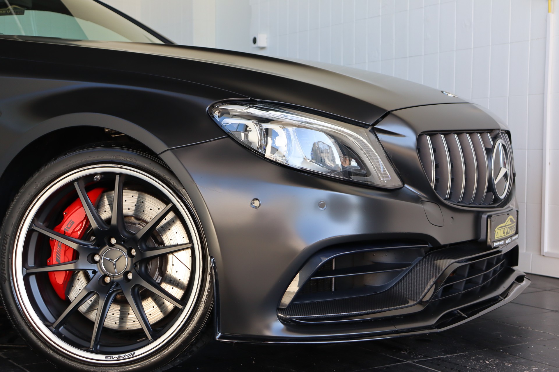 MERCEDES-BENZ C 63 S AMG 9G-TRONIC ** AERODYNAMIK-PAKET ** CABRON INTERIOR & EXTERIOR ** BURMESTER ** CH-FAHRZEUG **-image-3