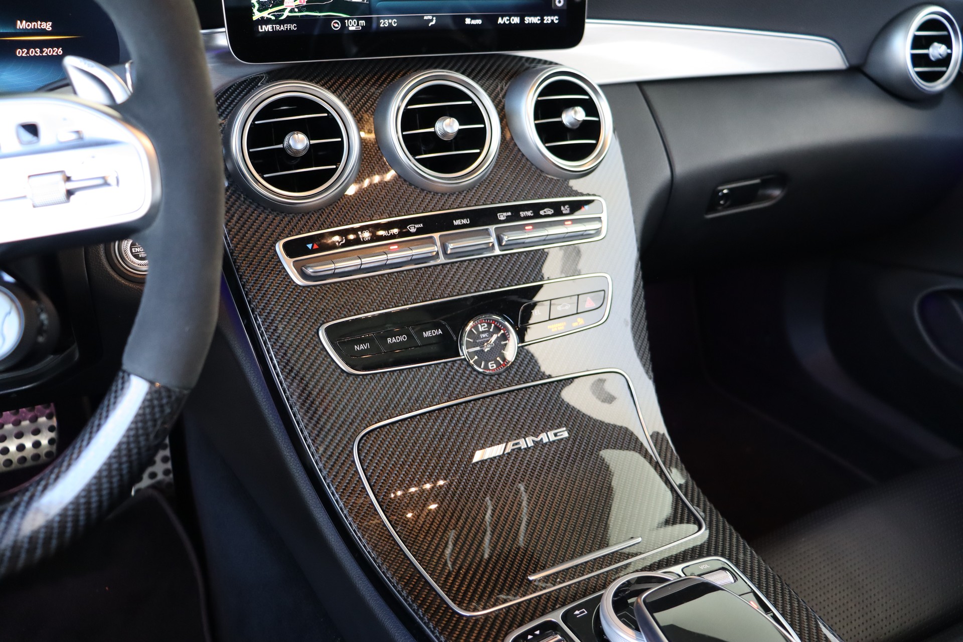 MERCEDES-BENZ C 63 S AMG 9G-TRONIC ** AERODYNAMIK-PAKET ** CABRON INTERIOR & EXTERIOR ** BURMESTER ** CH-FAHRZEUG **-image-28