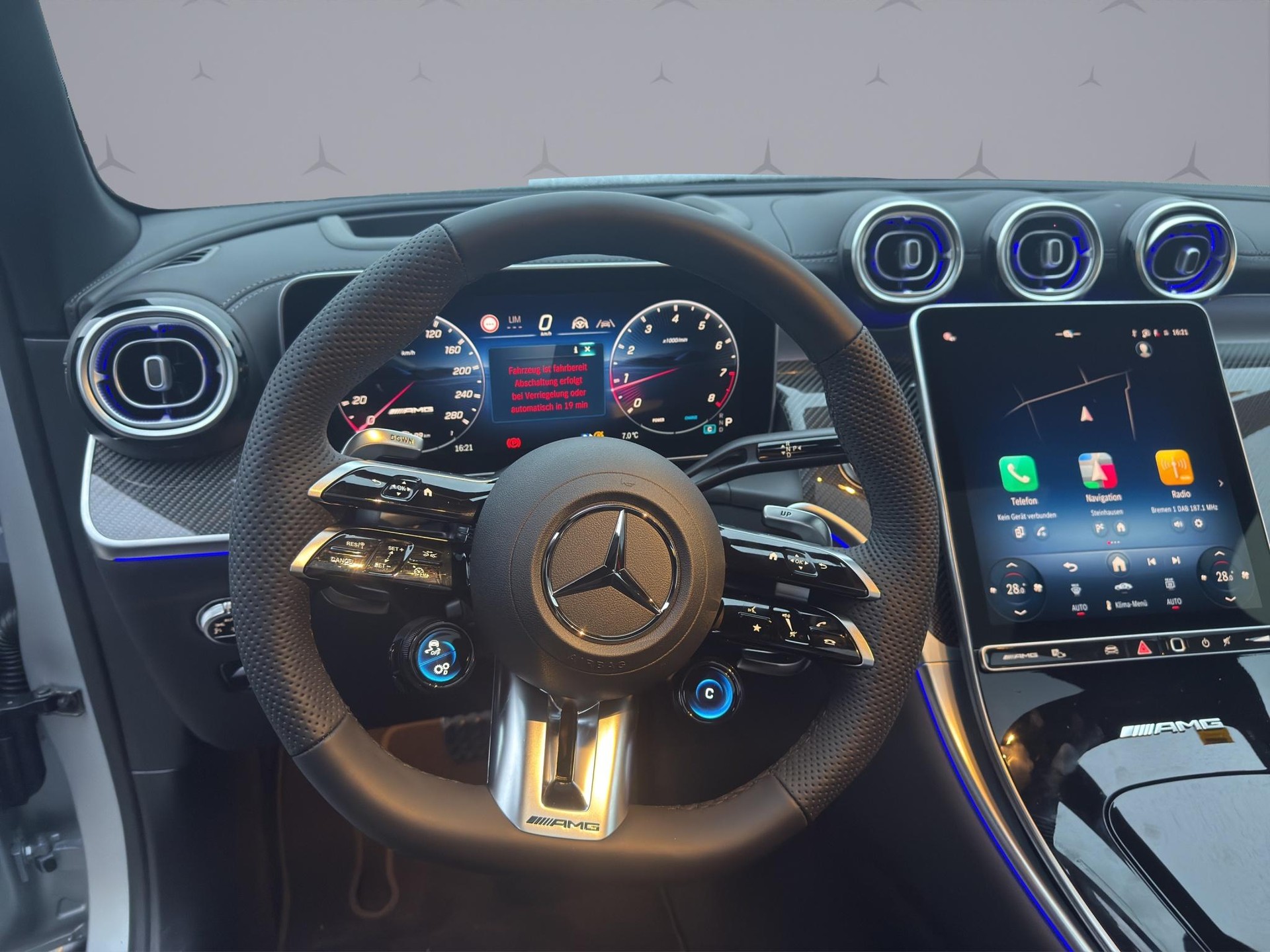 MERCEDES-BENZ GLC 43 AMG Executive Edition 4matic-image-12