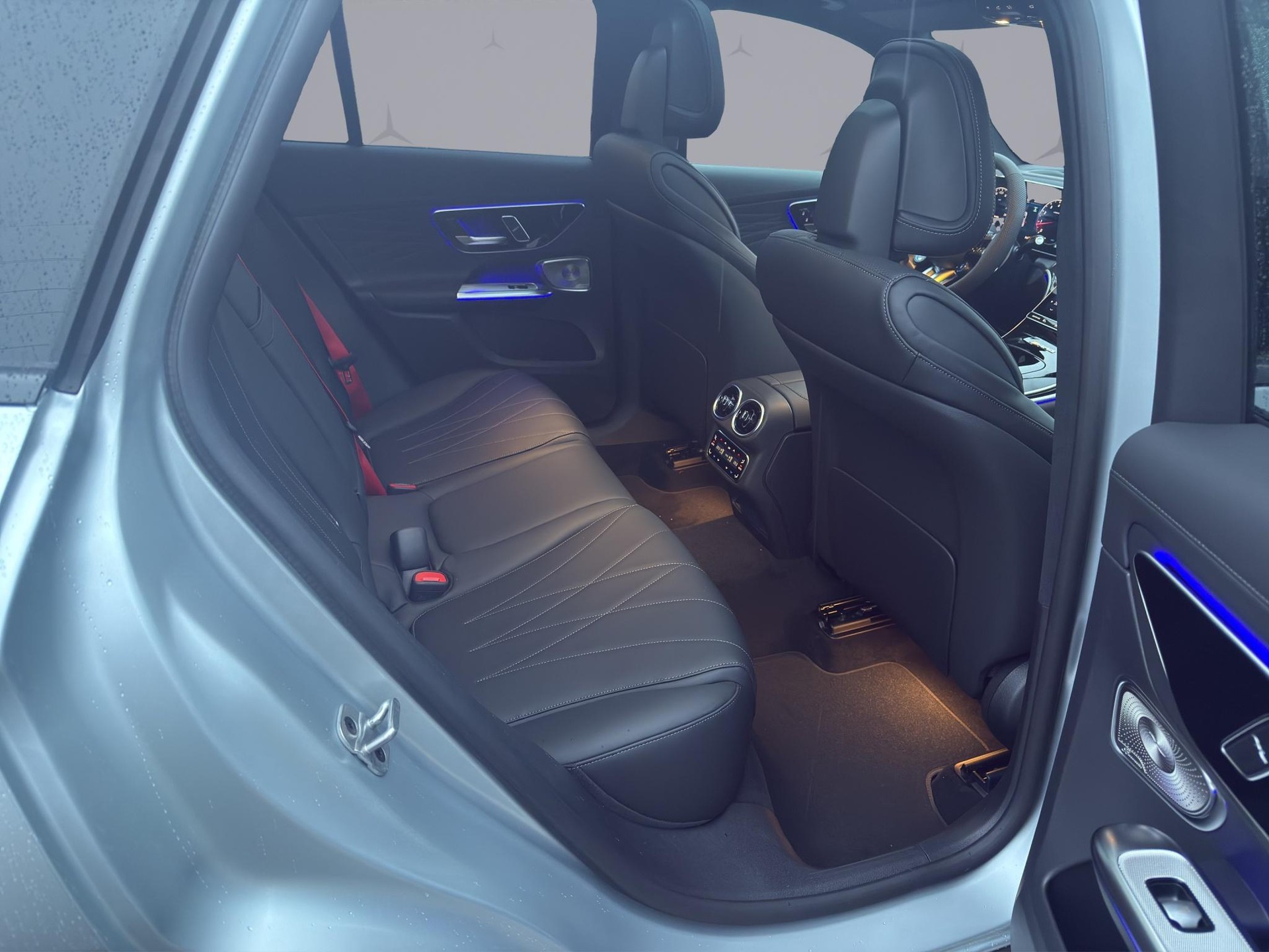 MERCEDES-BENZ GLC 43 AMG Executive Edition 4matic-image-18
