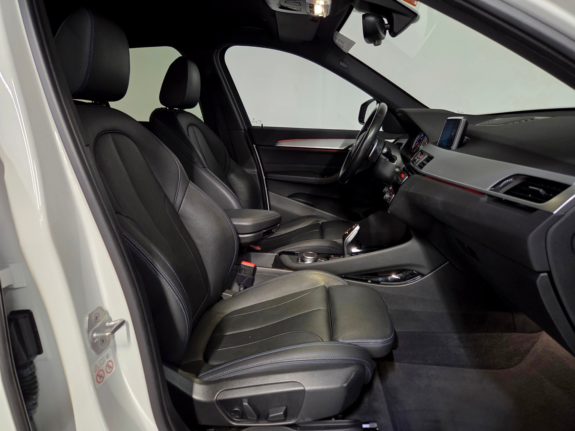 BMW X1 20d xDrive M-Sport-image-18