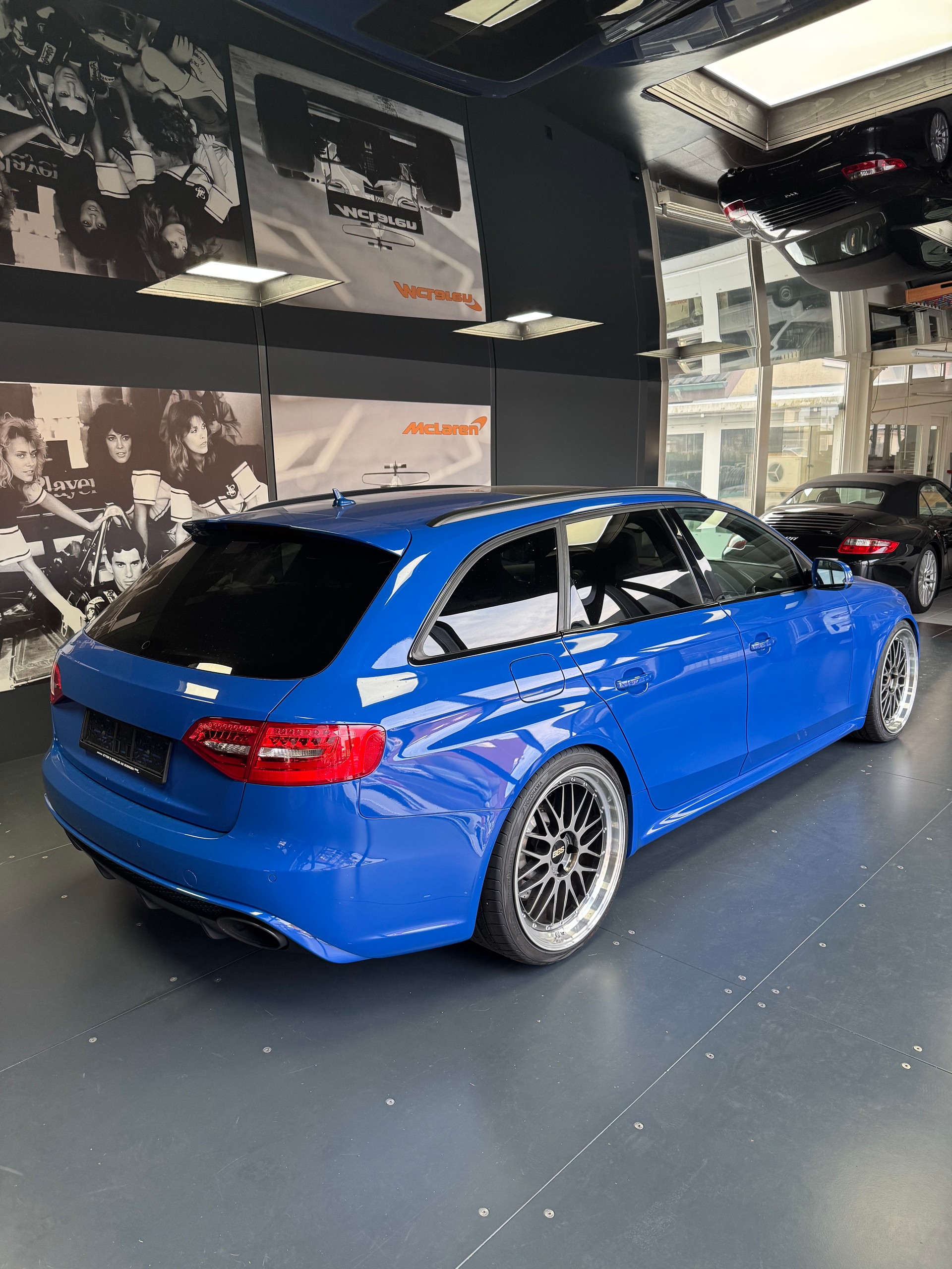 AUDI RS4 Avant 4.2 FSI V8 quattro S-tronic-showroom-element-3