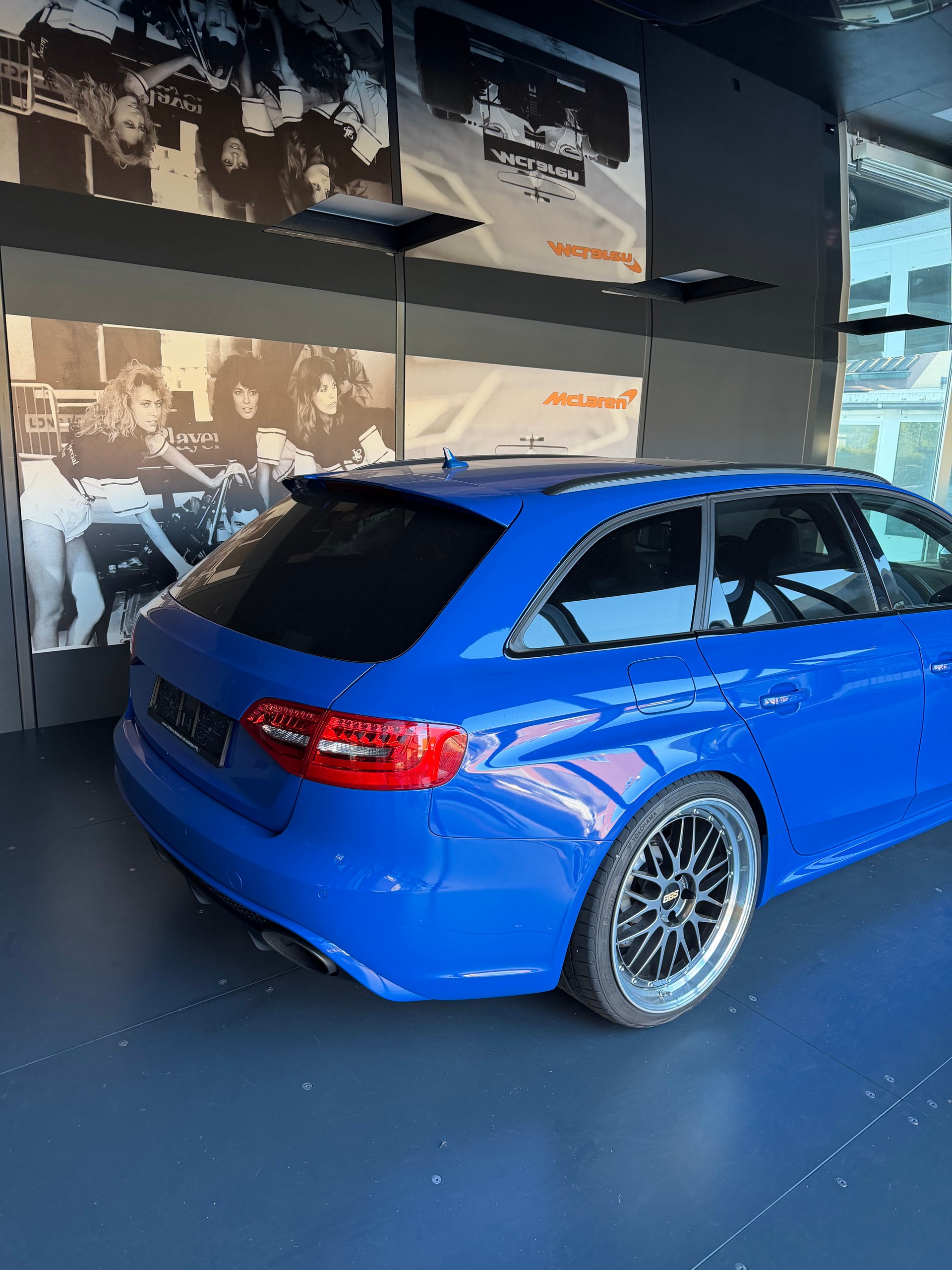 AUDI RS4 Avant 4.2 FSI V8 quattro S-tronic-image-12