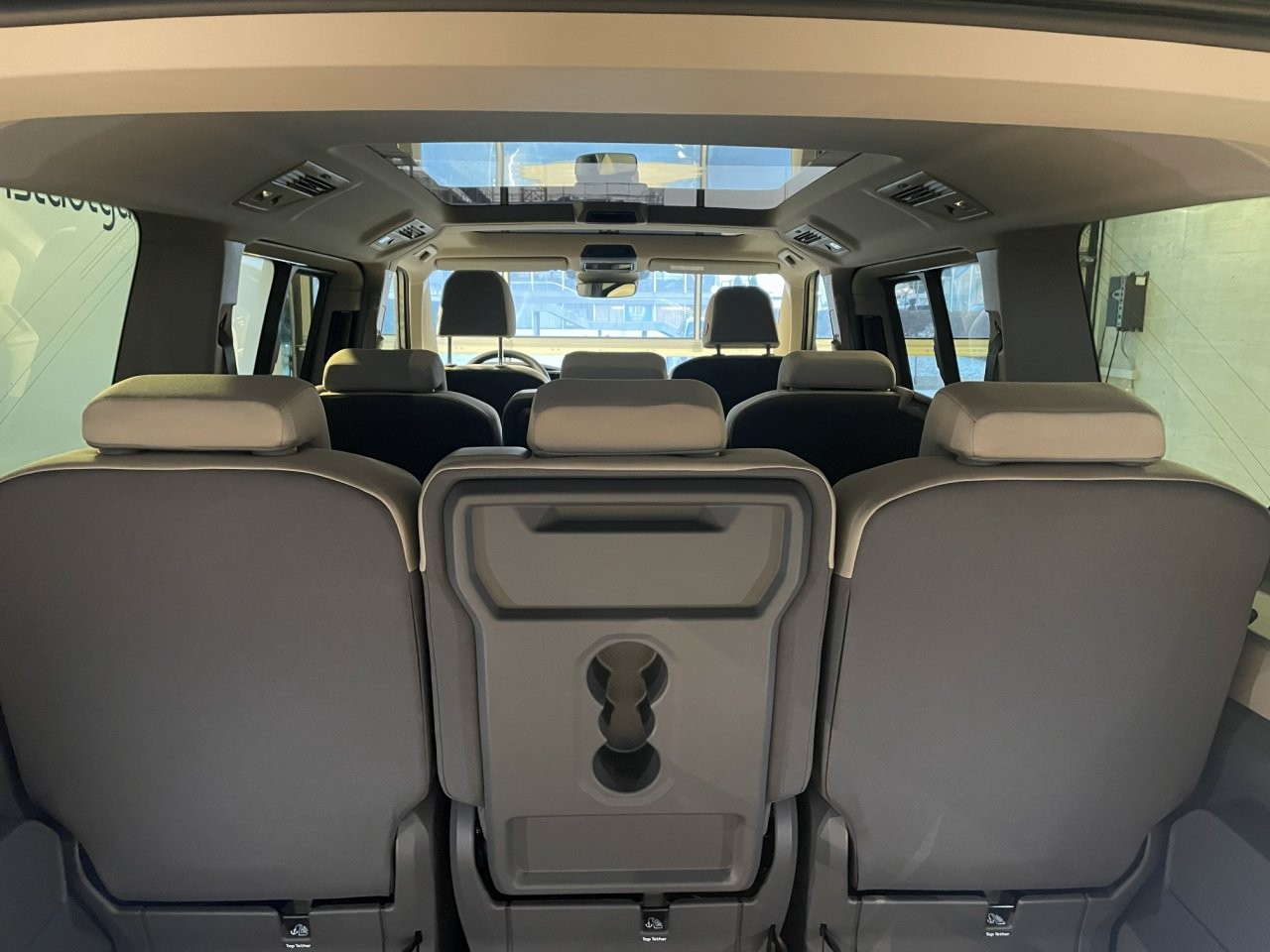 VW Multivan 2.0 TDI Liberty DSG Lang-image-14