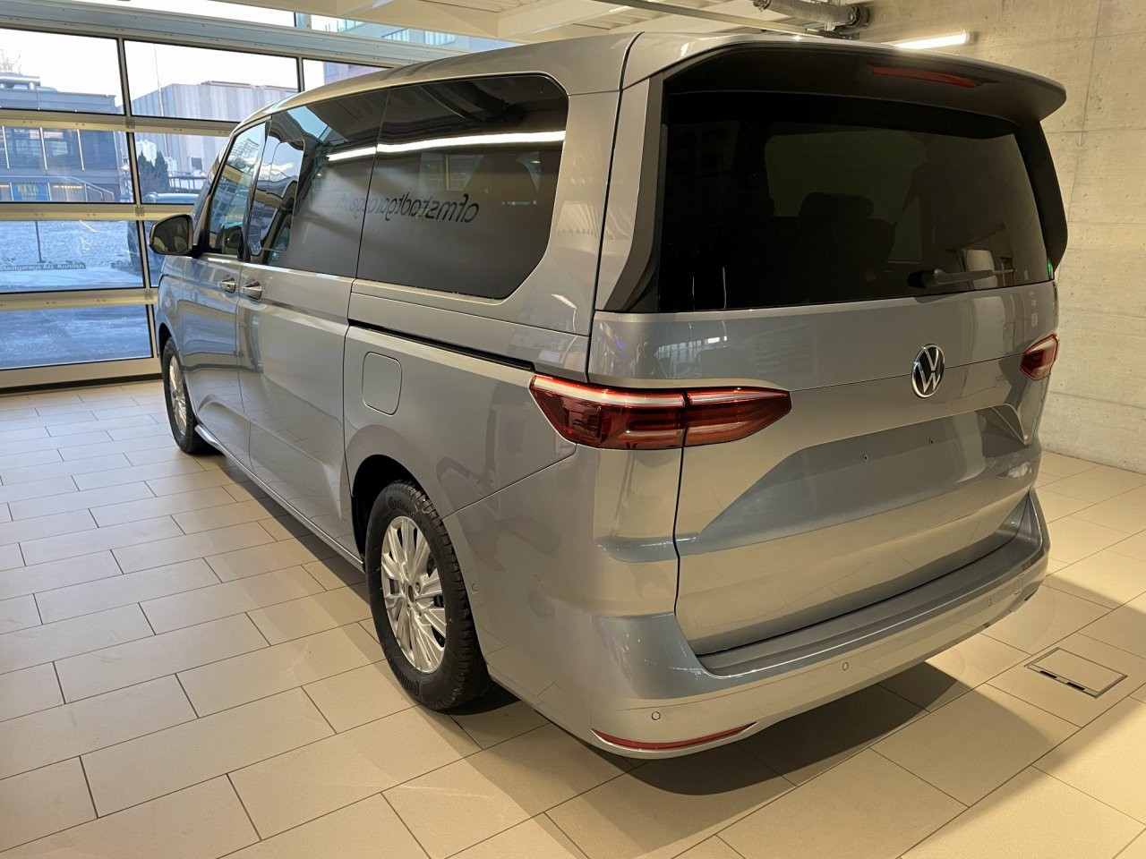 VW Multivan 2.0 TDI Liberty DSG Lang-image-3