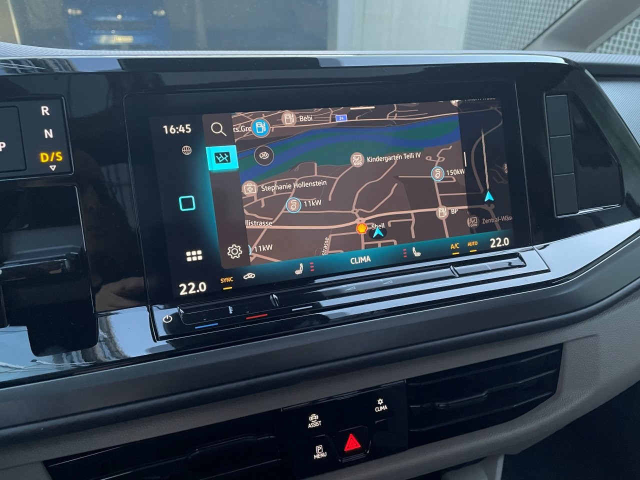 VW Multivan 2.0 TDI Liberty DSG Lang-image-4