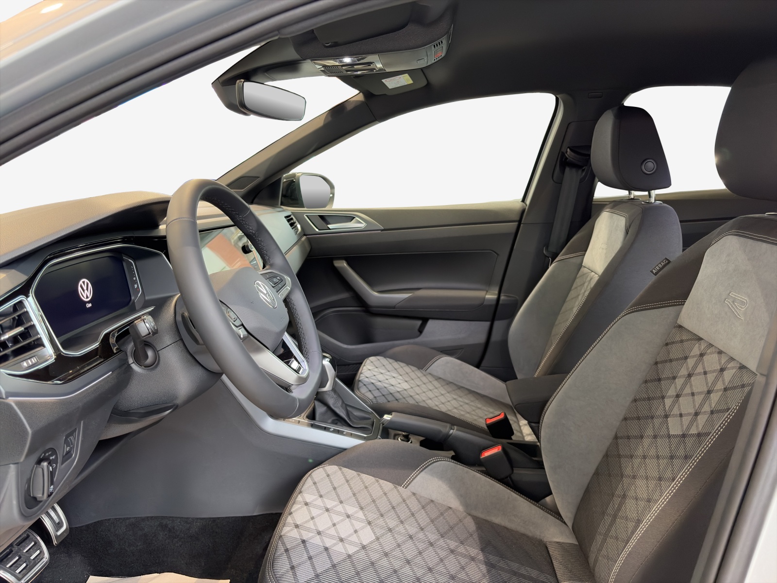 VW Taigo 1.0 TSI R-Line DSG-image-6