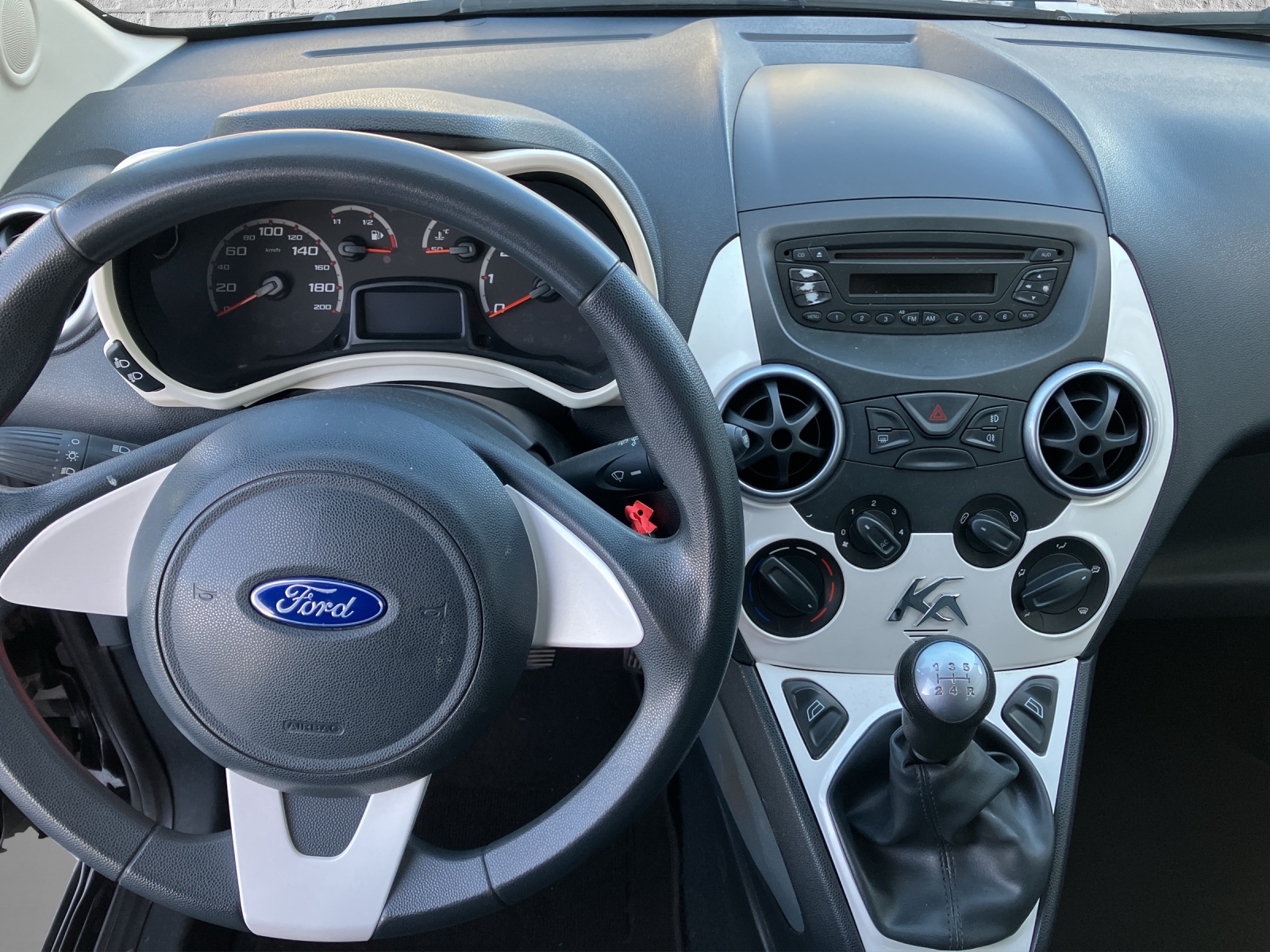 FORD KA 1.25 Ambiente-image-9