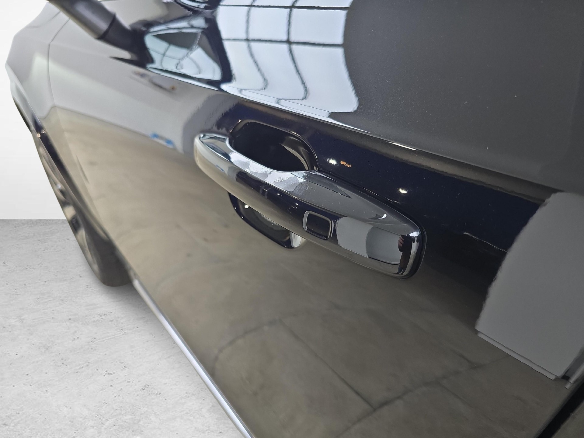 VOLVO XC90 2.0 B5 MH Plus Bright AWD-image-19