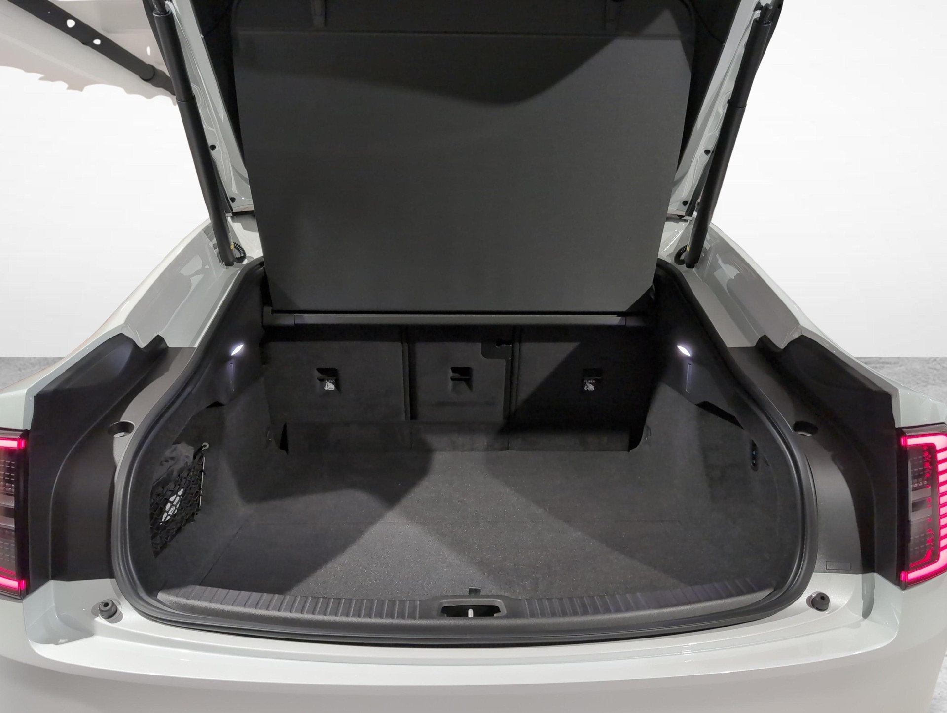 VOLVO ES90 Ultra-image-11