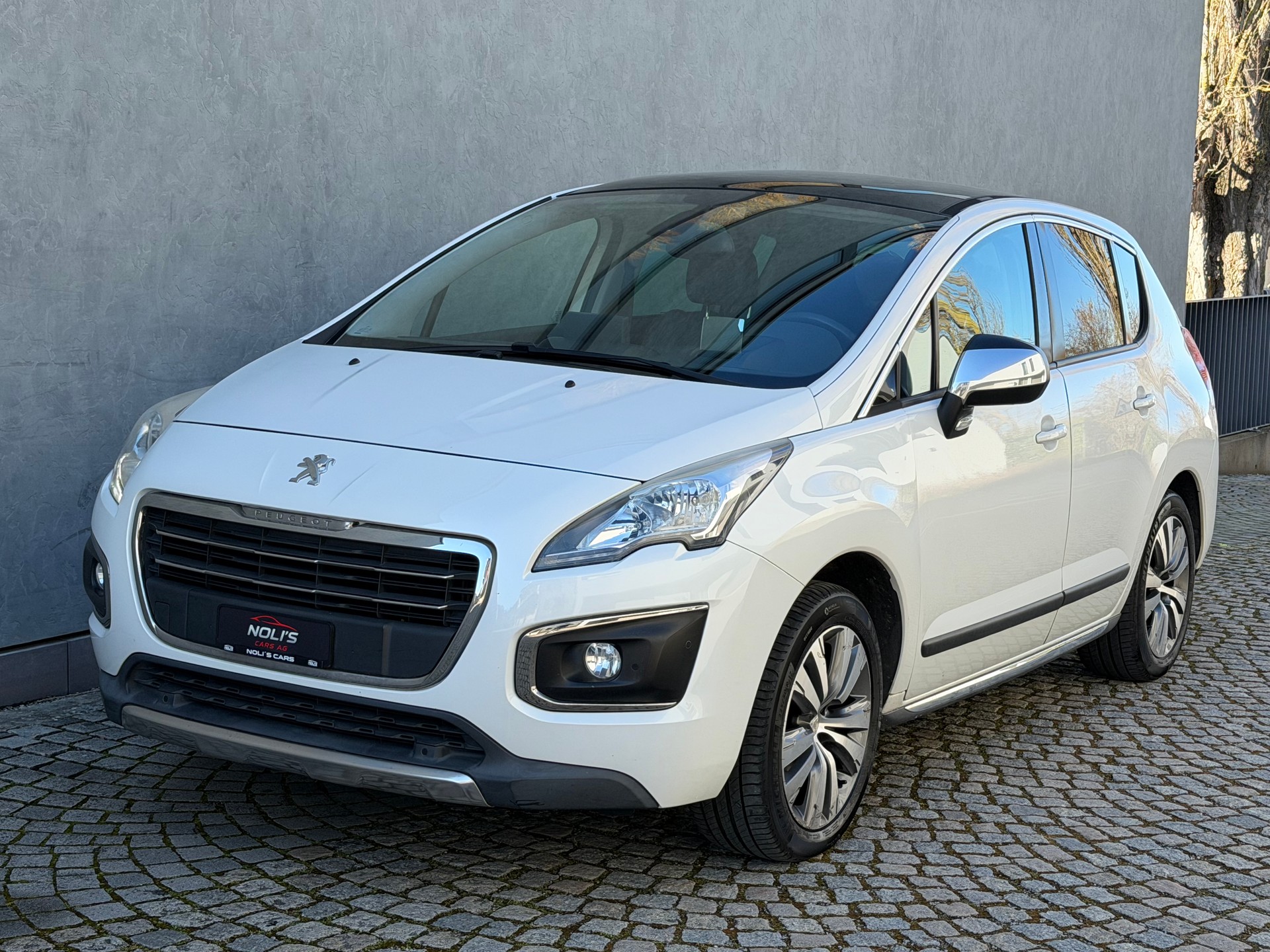 PEUGEOT 3008 2.0 HDI Style Tiptronic-image-1