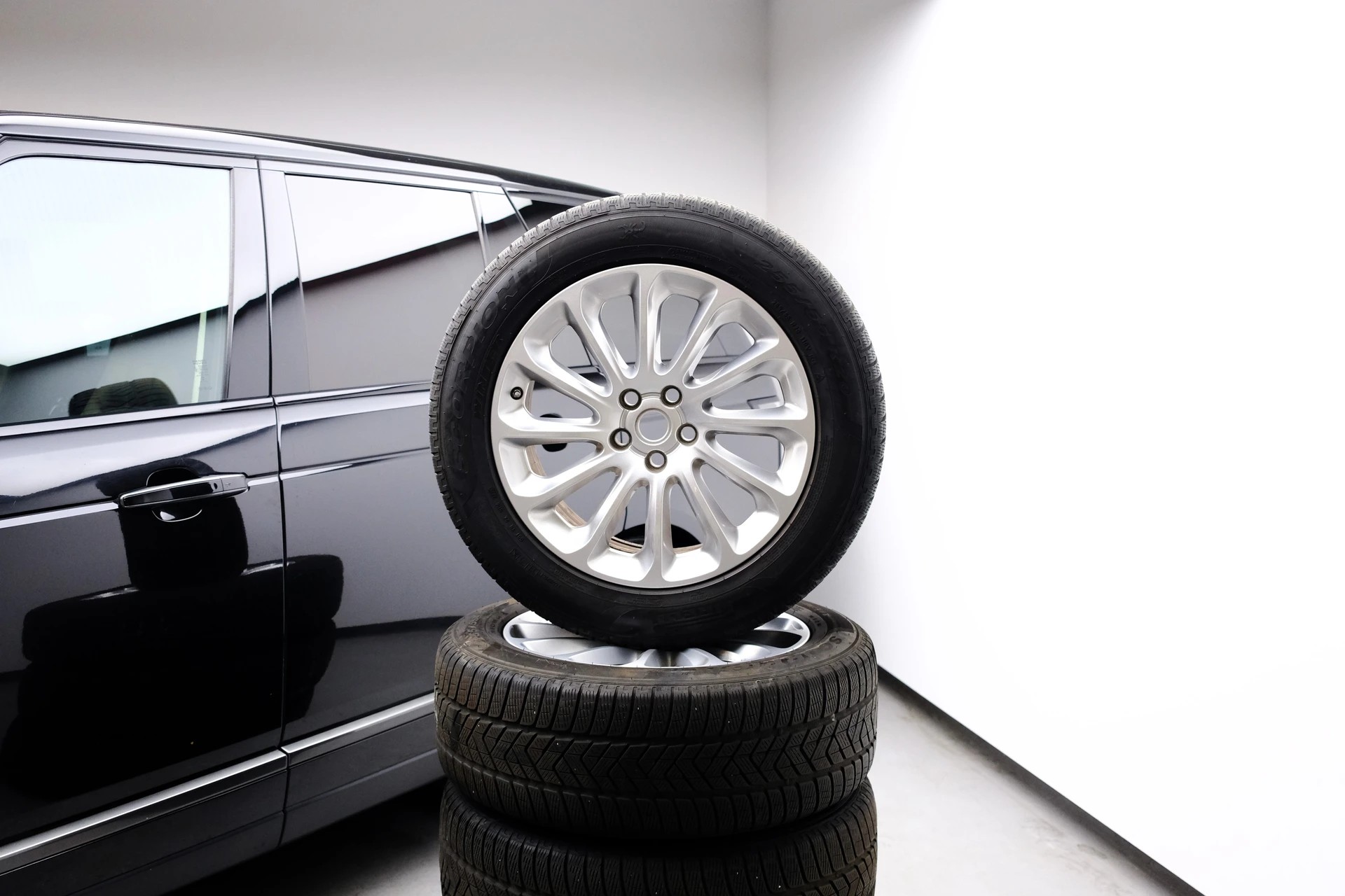 LAND ROVER Range Rover 4.4 SDV8 Autobiography Automatic-image-31