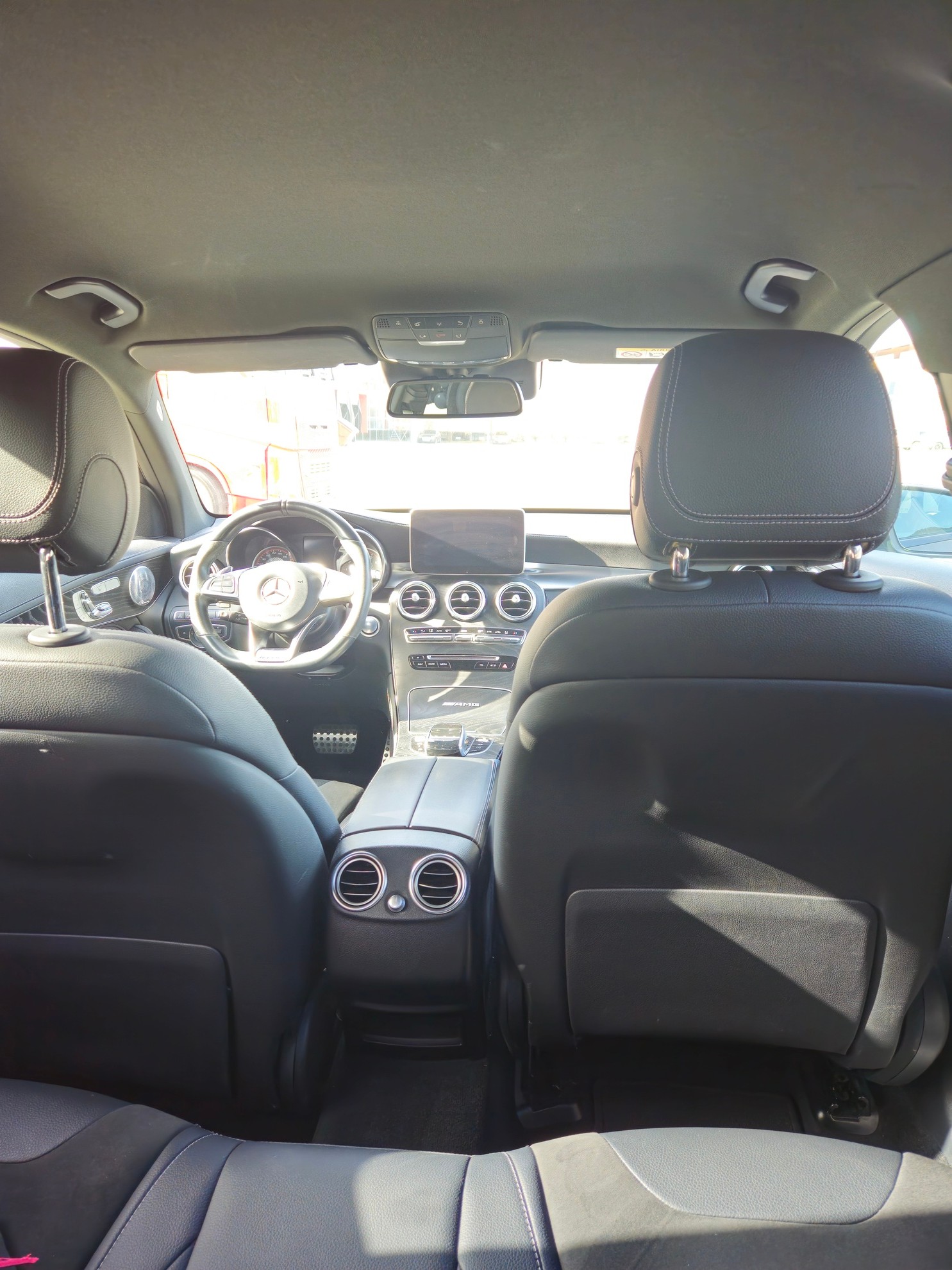 MERCEDES-BENZ GLC 63 S AMG 4Matic+ 9G-Tronic-image-8