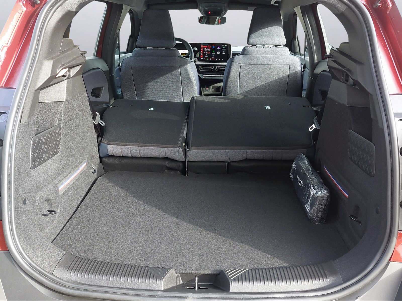 RENAULT R4 E-Tech Comfort Range techno-image-8