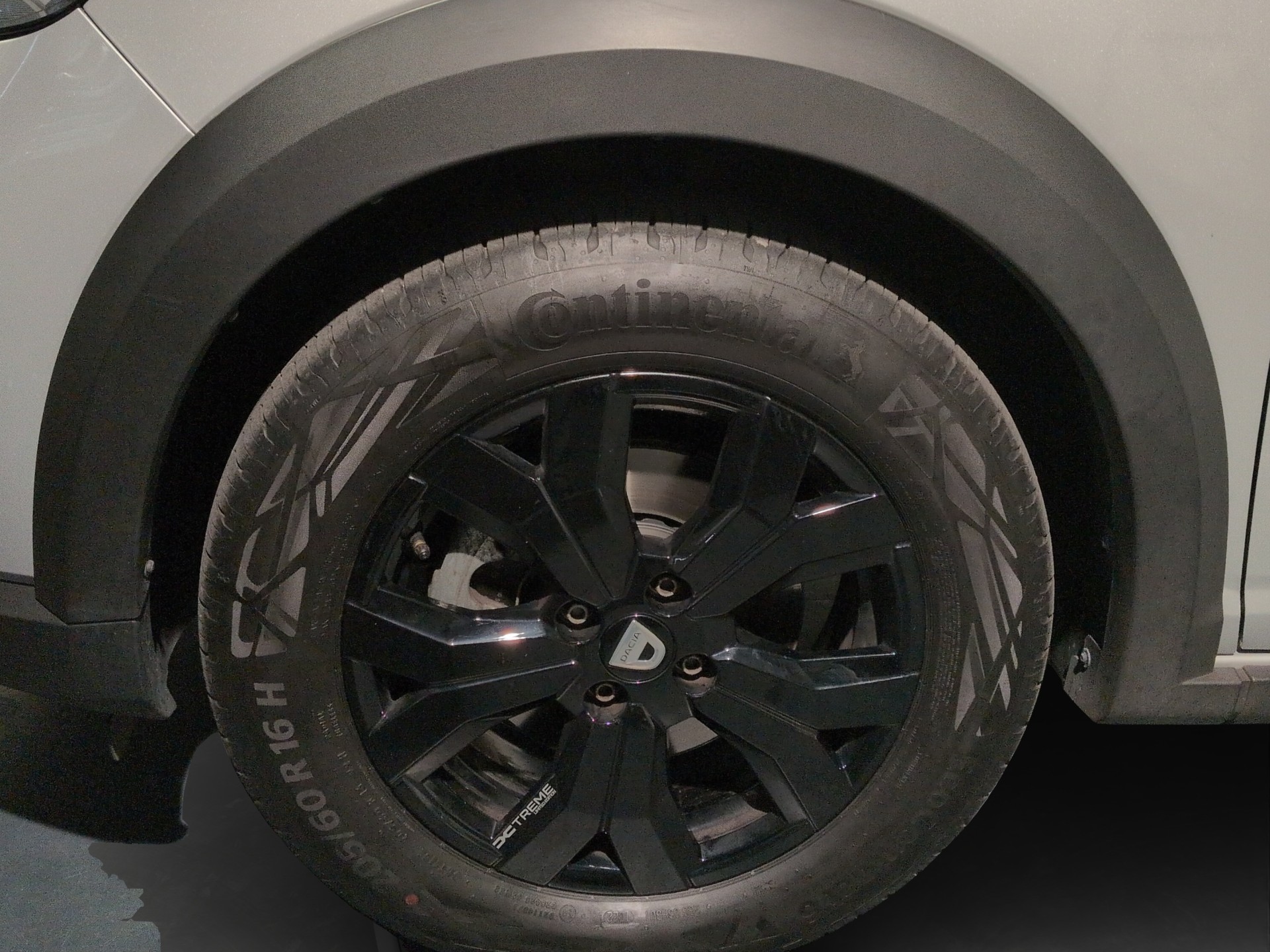 DACIA Jogger TCe 110 Extreme-image-24